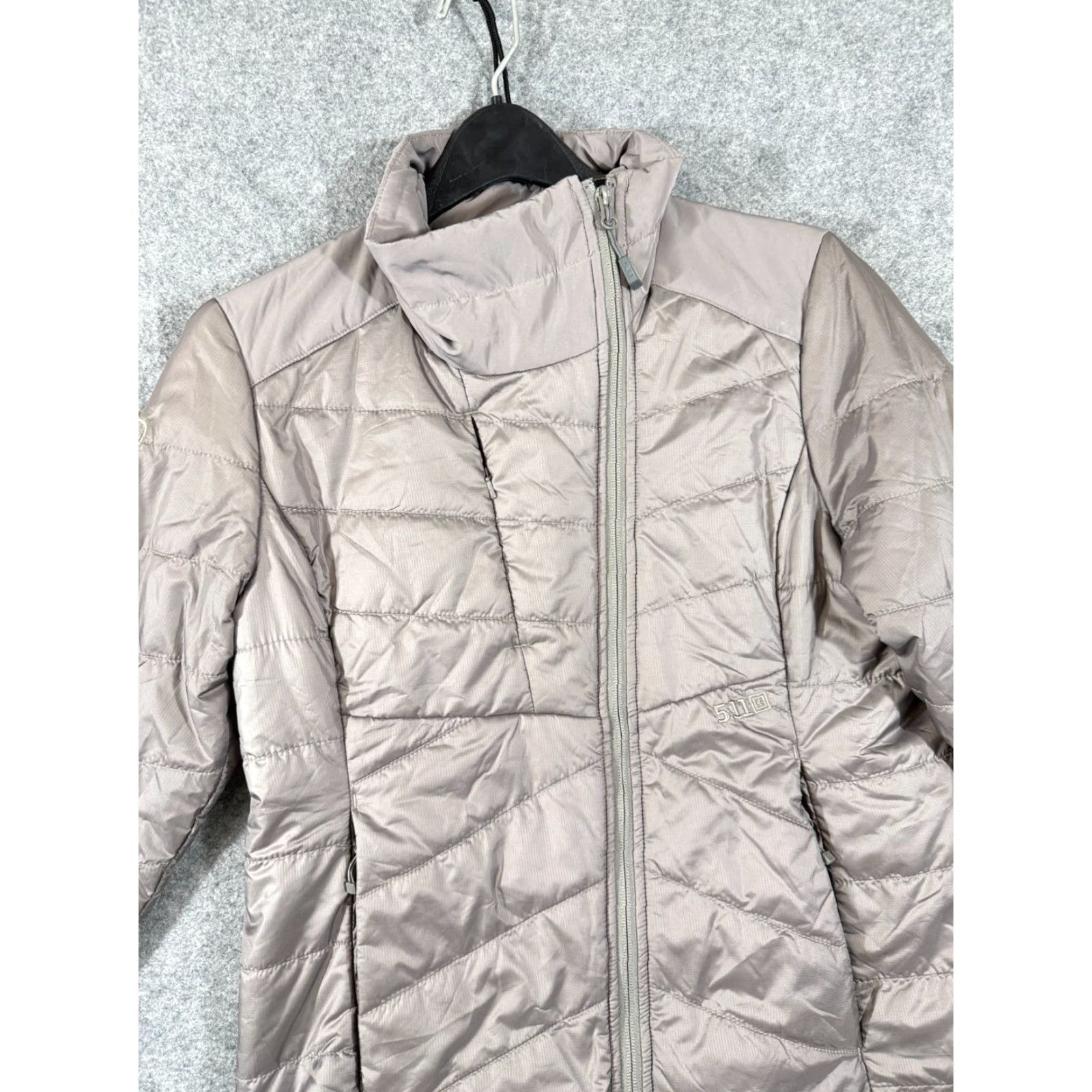 Vintage 5.11 Tactical Jacket Womens S Gray Asymmetrical Zip Outdoor Insulated Puffer Size S / US 4 / IT 40 - 5 Thumbnail