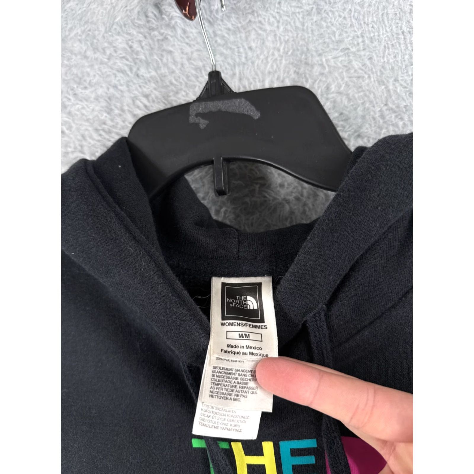 The North Face The North Face Hoodie Womens Medium Black Pullover Sweatshirt Pocket Cotton Blend Size M / US 6-8 / IT 42-44 - 6 Thumbnail