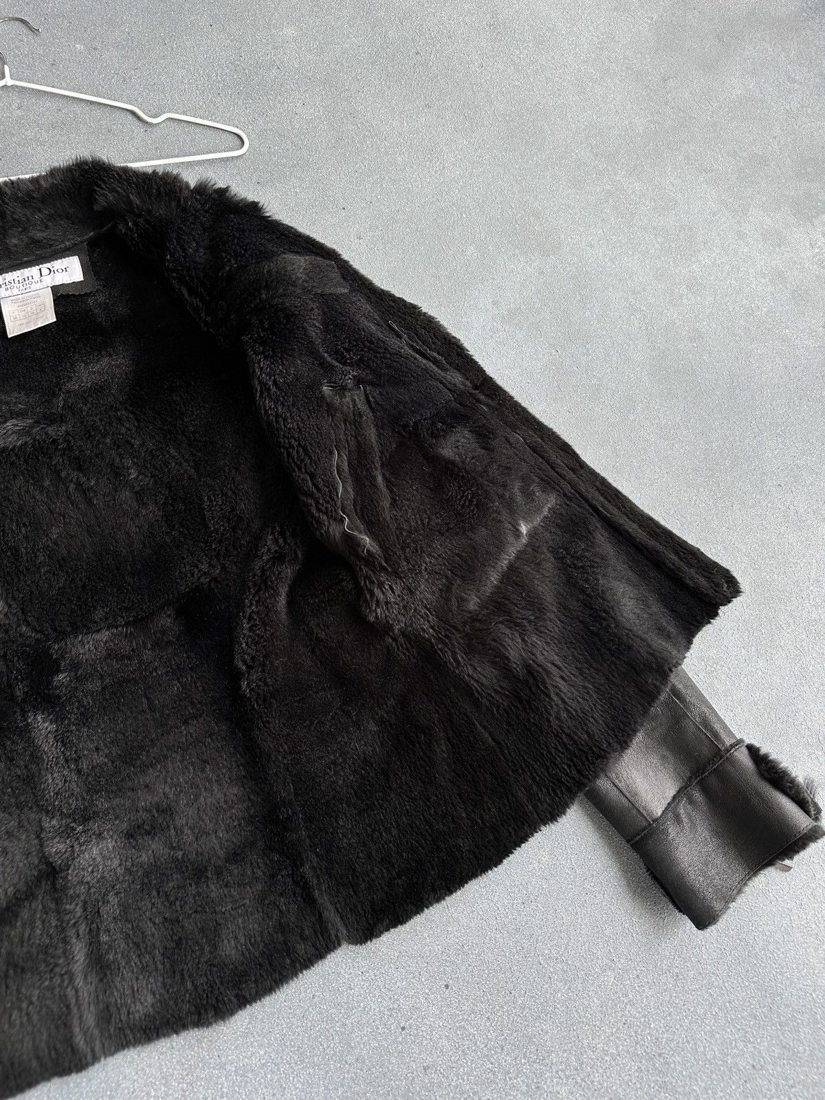 Christian Dior Monsieur 2003 DIOR John Galliano Rabbit Fur Black Strap Coat Jacket Size M / US 6-8 / IT 42-44 - 13 Thumbnail
