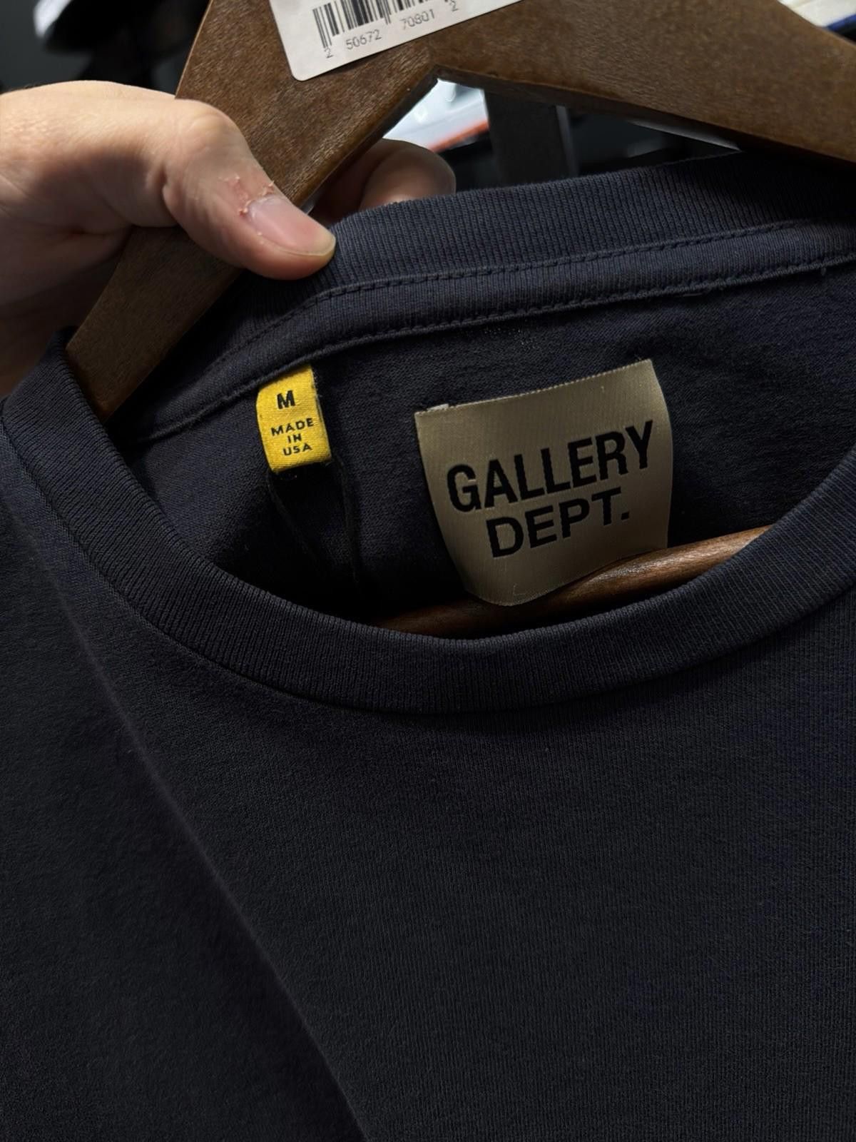 Gallery Dept. Gallery Dept Men's T-Shirt Size (M) Blue Red Logo Size US M / EU 48-50 / 2 - 9 Thumbnail