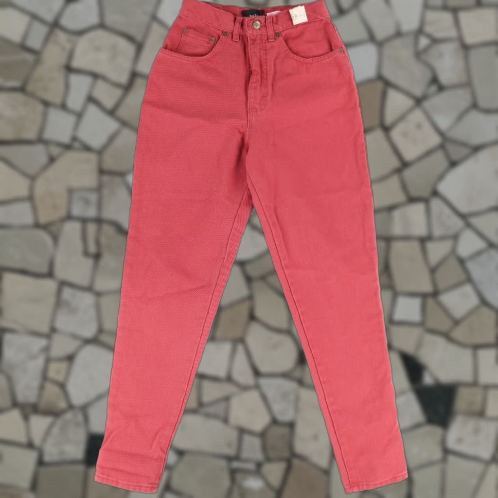 Vintage **VTG Pasta Red Relaxed Fit High Waist Cotton Denim Jeans Women's 4** User: VTG Pasta Red Relaxed Fit High Waist Cotton Denim Jeans Women's 4 Size 27" / US 4 / IT 40 - 1 Thumbnail