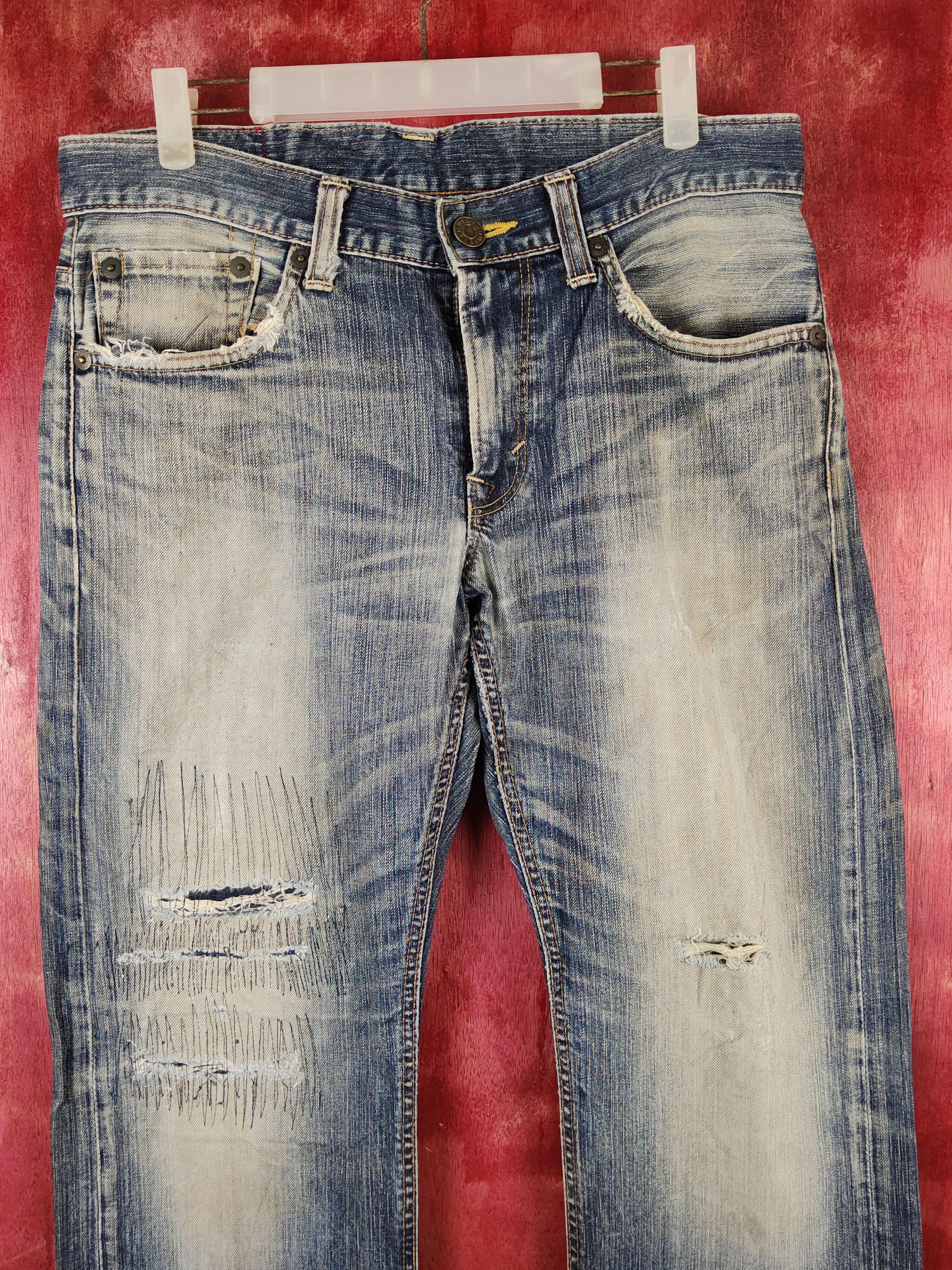 Edwin Edwin Dark Blue Faded Distressed Ripped Jeans #S2243 Size US 32 / EU 48 - 2 Thumbnail