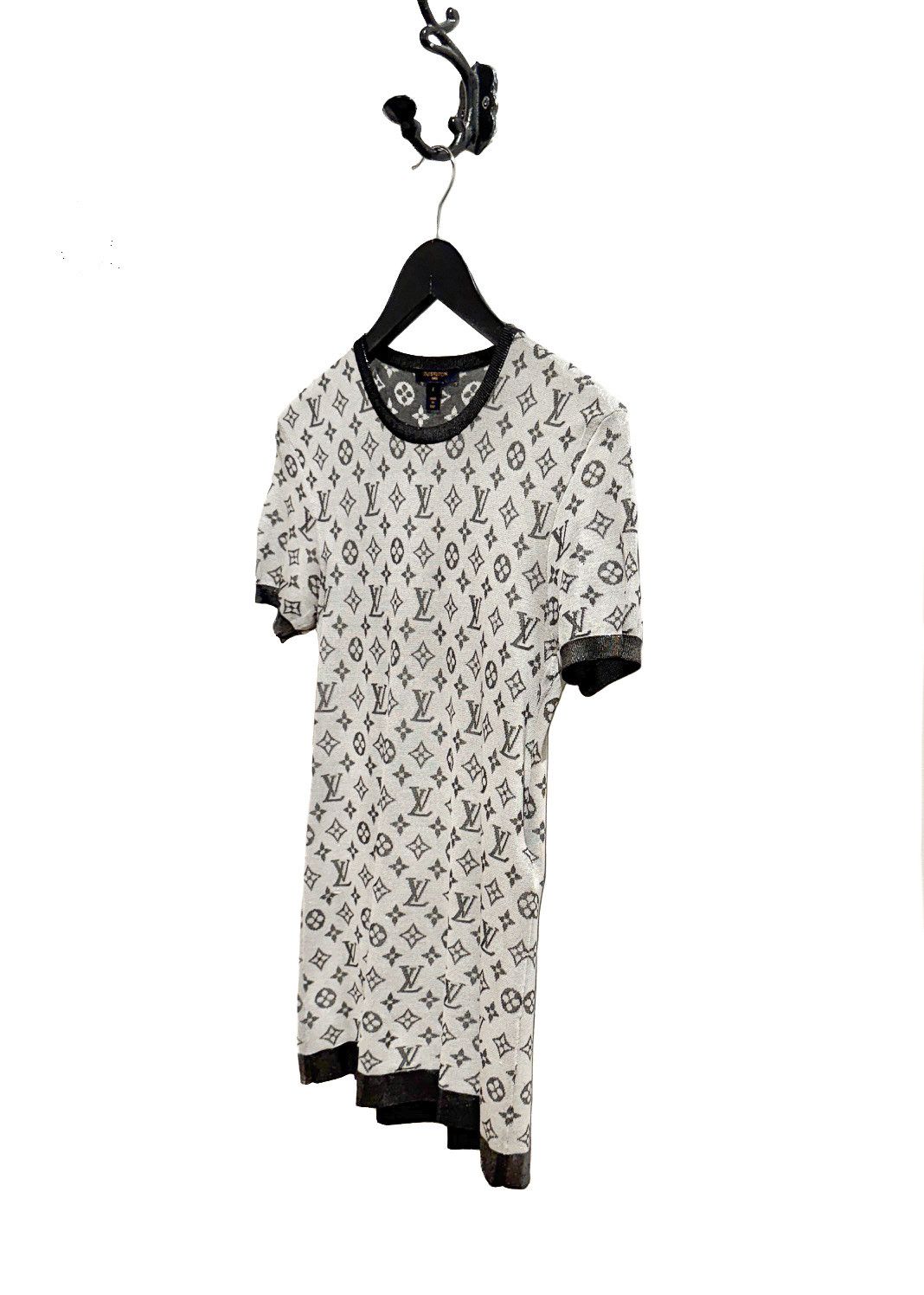 Louis Vuitton Louis Vuitton Silver Metallic Knit Silk Monogram T-shirt Size L / US 10 / IT 46 - 2 Thumbnail