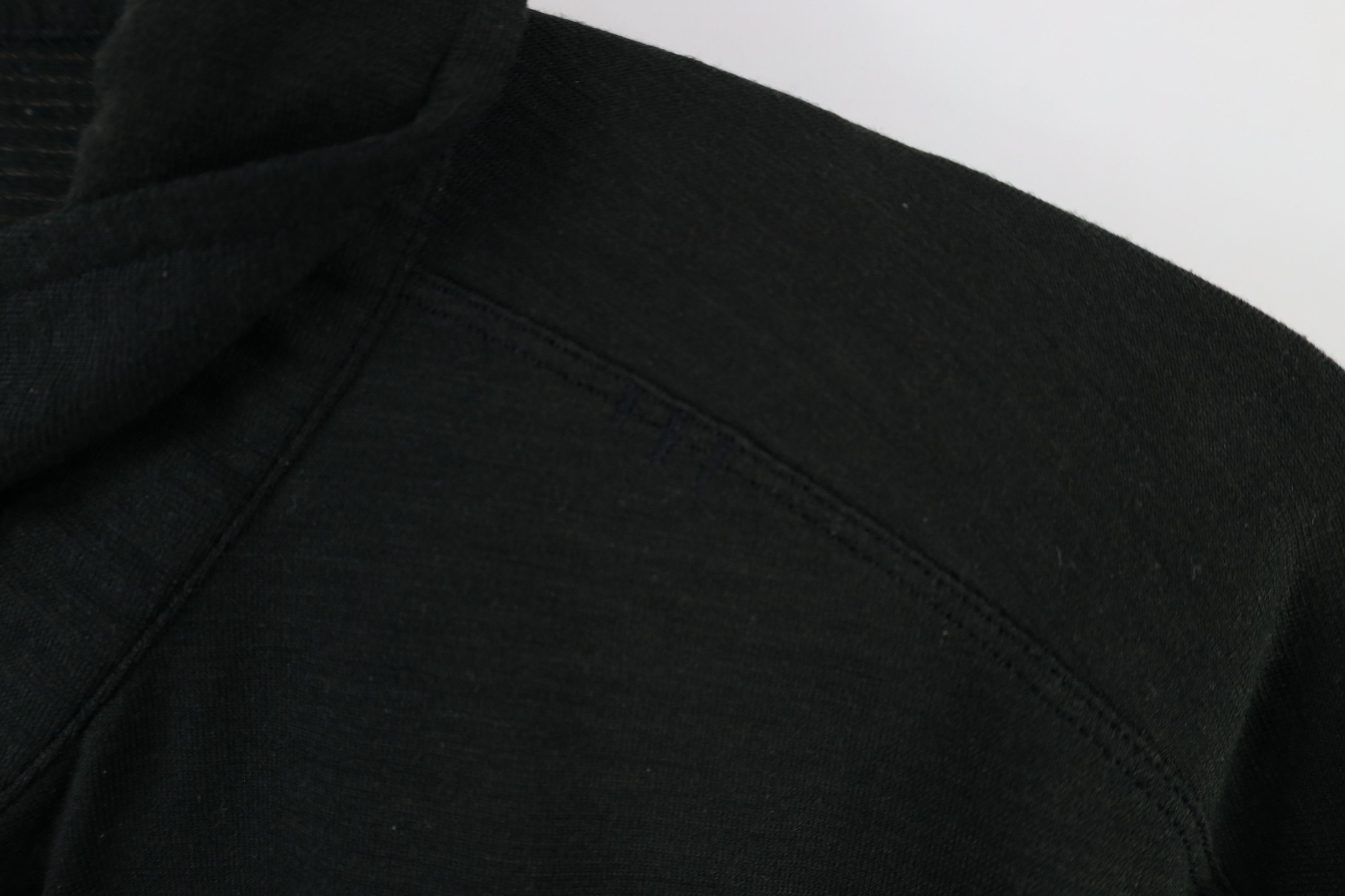 Lululemon Lululemon Vent Tech Short Sleeve Collared Polo Shirt Black Size US XL / EU 56 / 4 - 5 Thumbnail