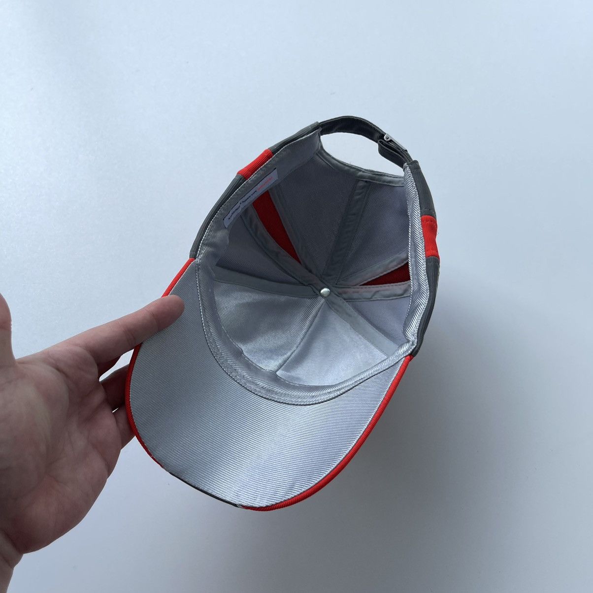 Formula 1 × Mercedes-Benz × Vintage Vodafone McLaren Mercedes MP4-27 Racer Limited Cap Vintage Size ONE SIZE - 6 Thumbnail