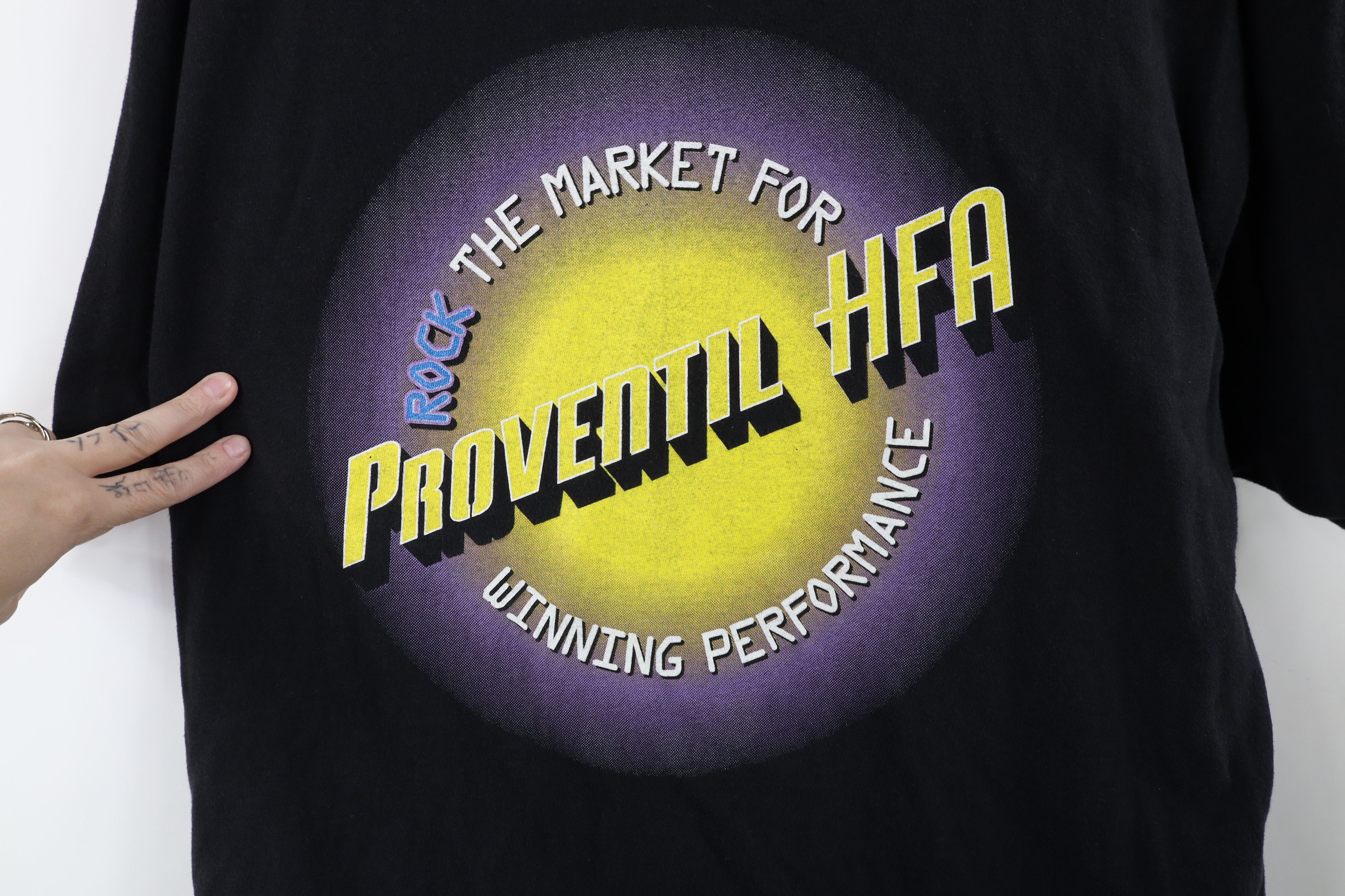 Vintage Vintage 90s 1997 Rock The Market Tour Proventil HFA T-Shirt Size US XL / EU 56 / 4 - 4 Thumbnail