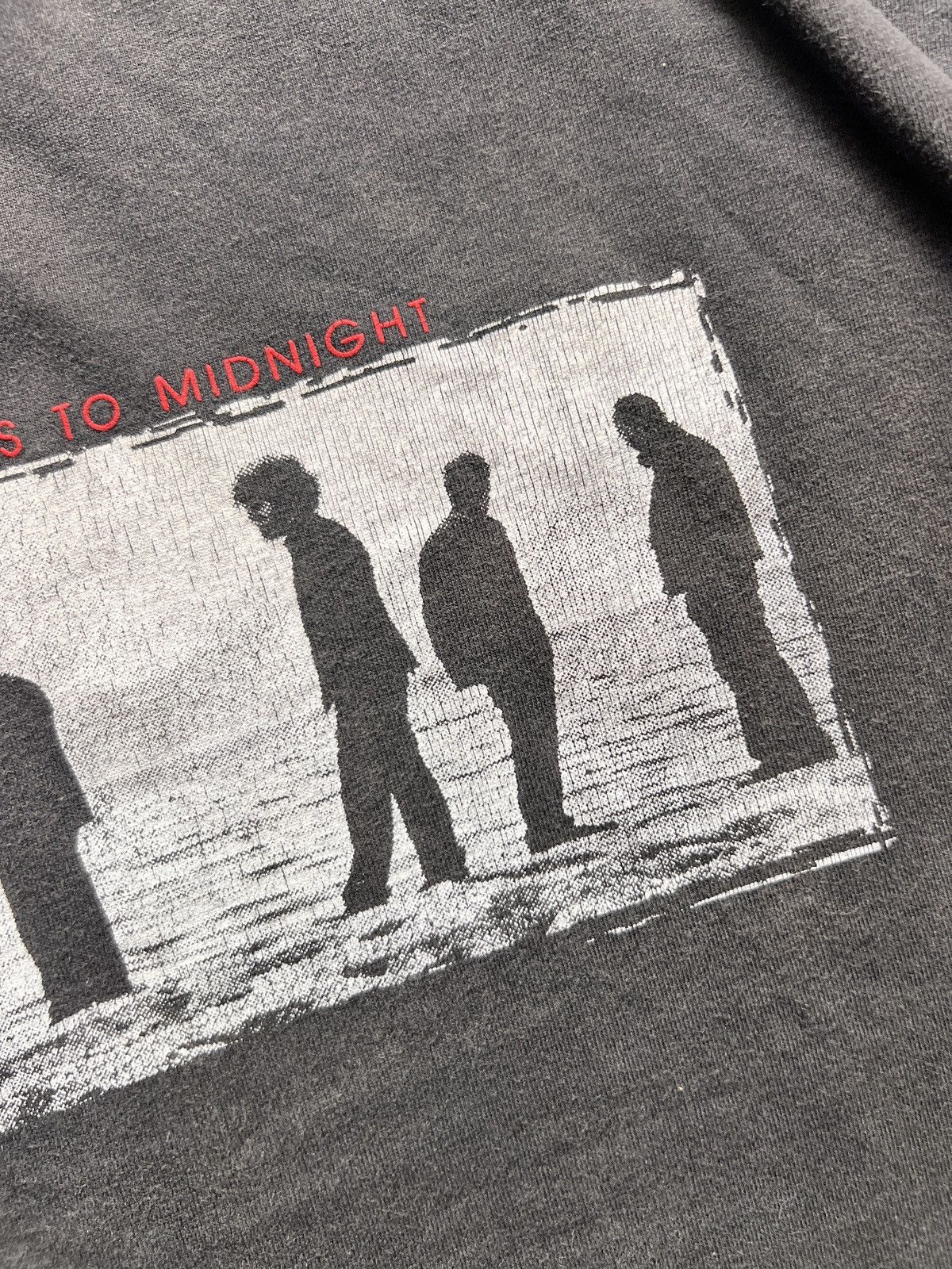 Band Tees × Vintage Vtg y2k Linkin Park Minutes To Midnight Promo Tshirt Size US M / EU 48-50 / 2 - 6 Thumbnail