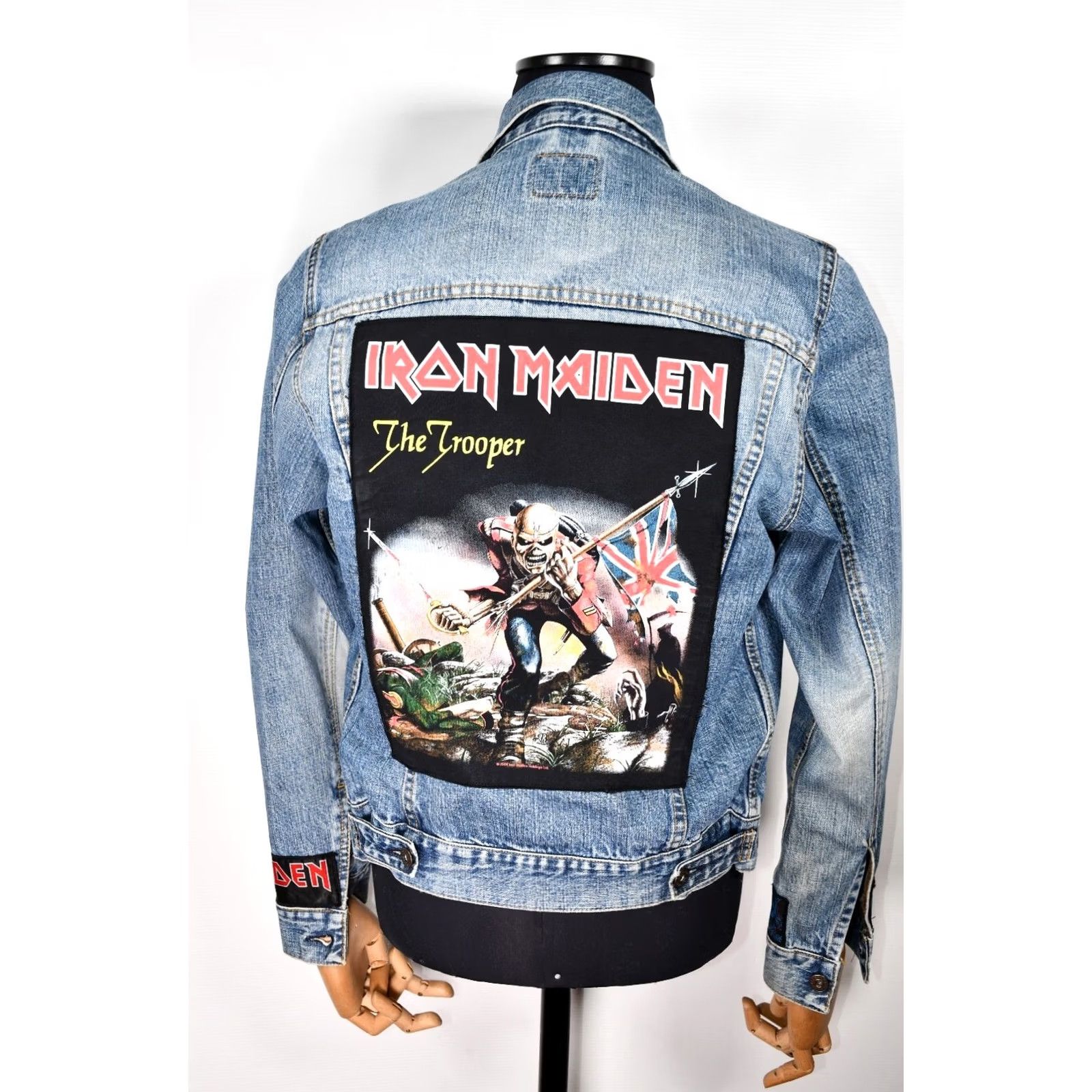 Vintage VINTAGE Iron Maiden JACKET Denim Jacket Men M Blue 2004 Patches Very Good Band Shirt Mens Size US 31 - 2 Thumbnail