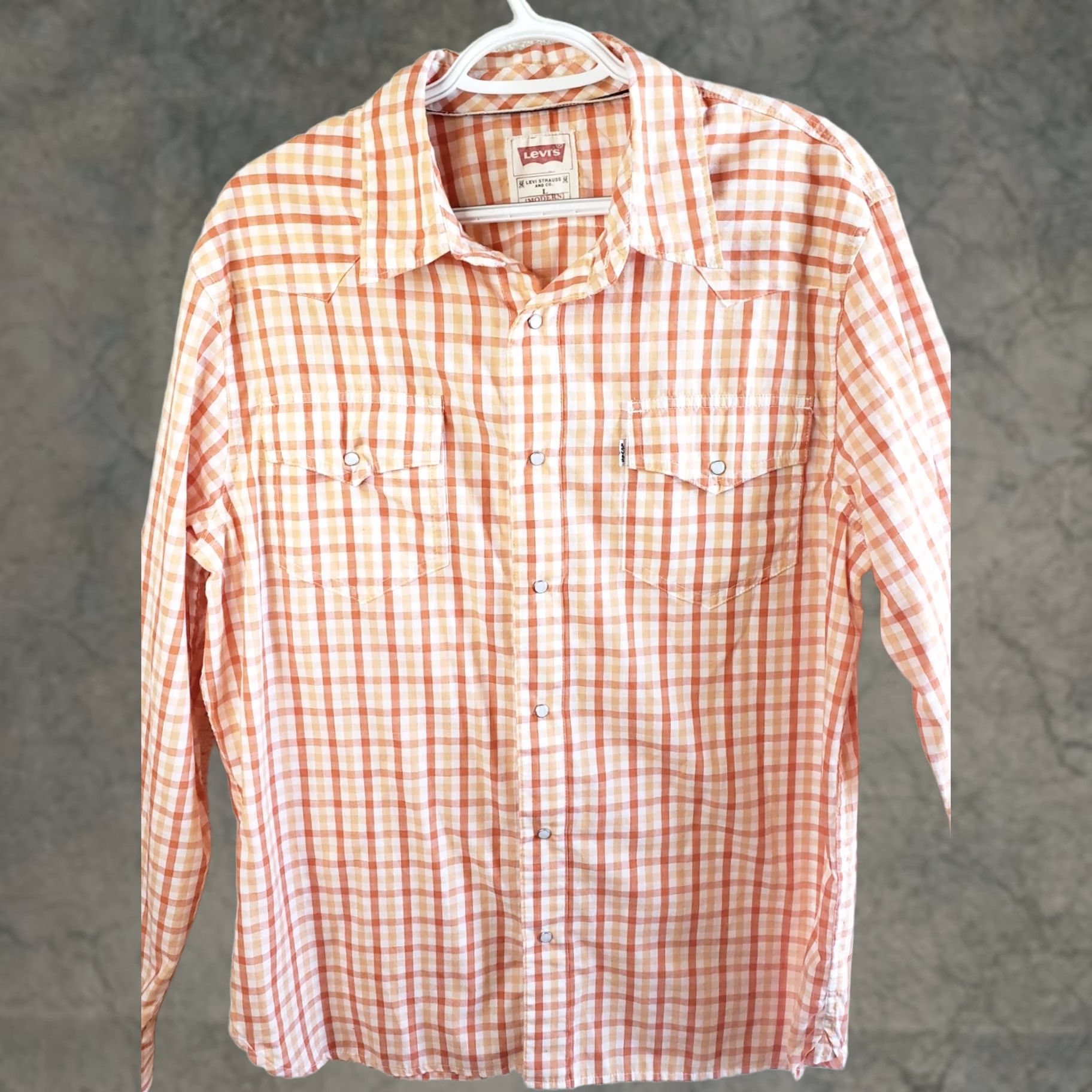 Levi's LEVIS MENS L Long Sleeve Pearl Snap Western Shirt ORANGE WHITE CHECKered Plaids & Checks, Pockets, Logo, Button Closure, Cotton Blend Size US L / EU 52-54 / 3 - 1 Thumbnail