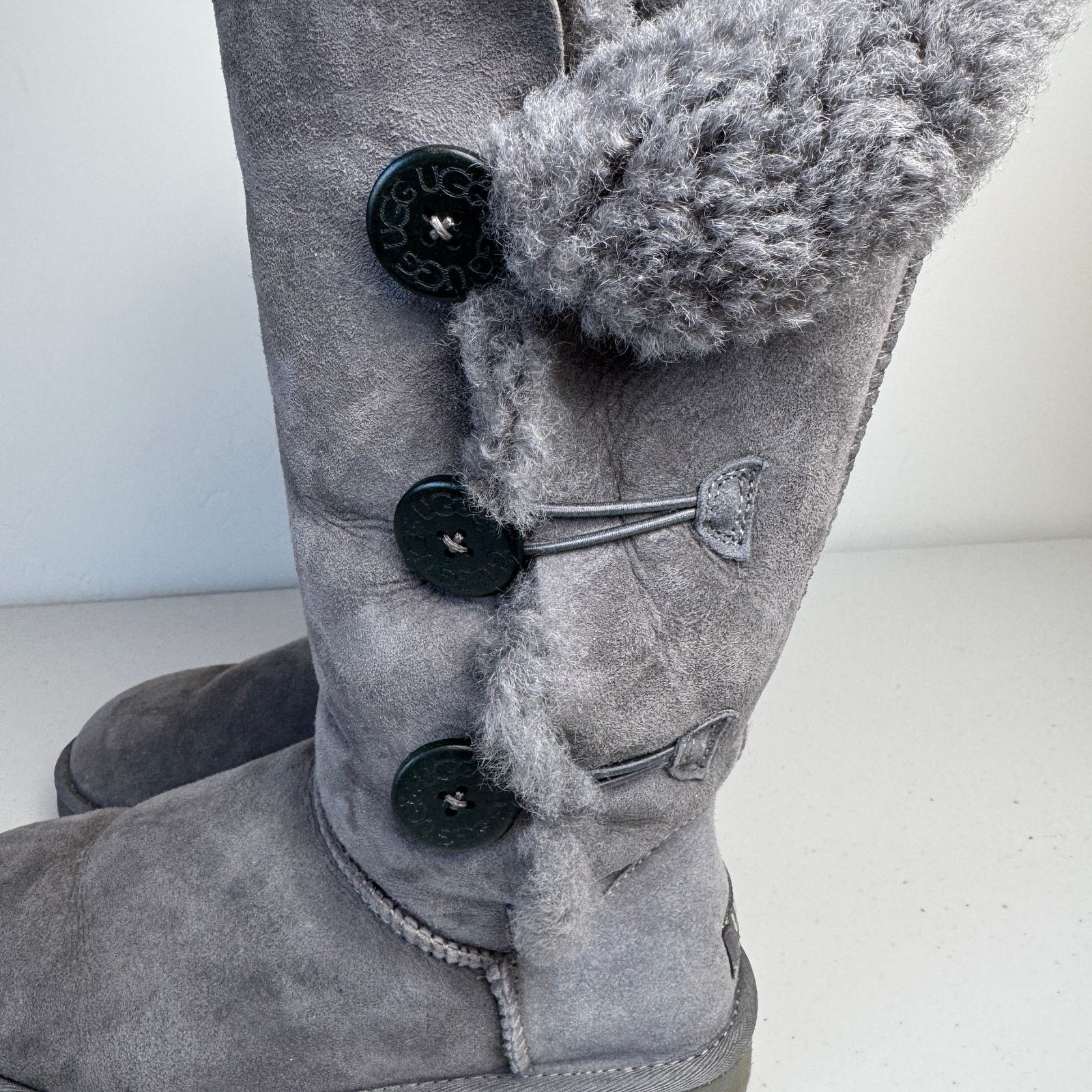 Ugg UGG Bailey Button Triplet Tall Boots Women's Size 8 Grey Size US 8 / IT 38 - 10 Thumbnail