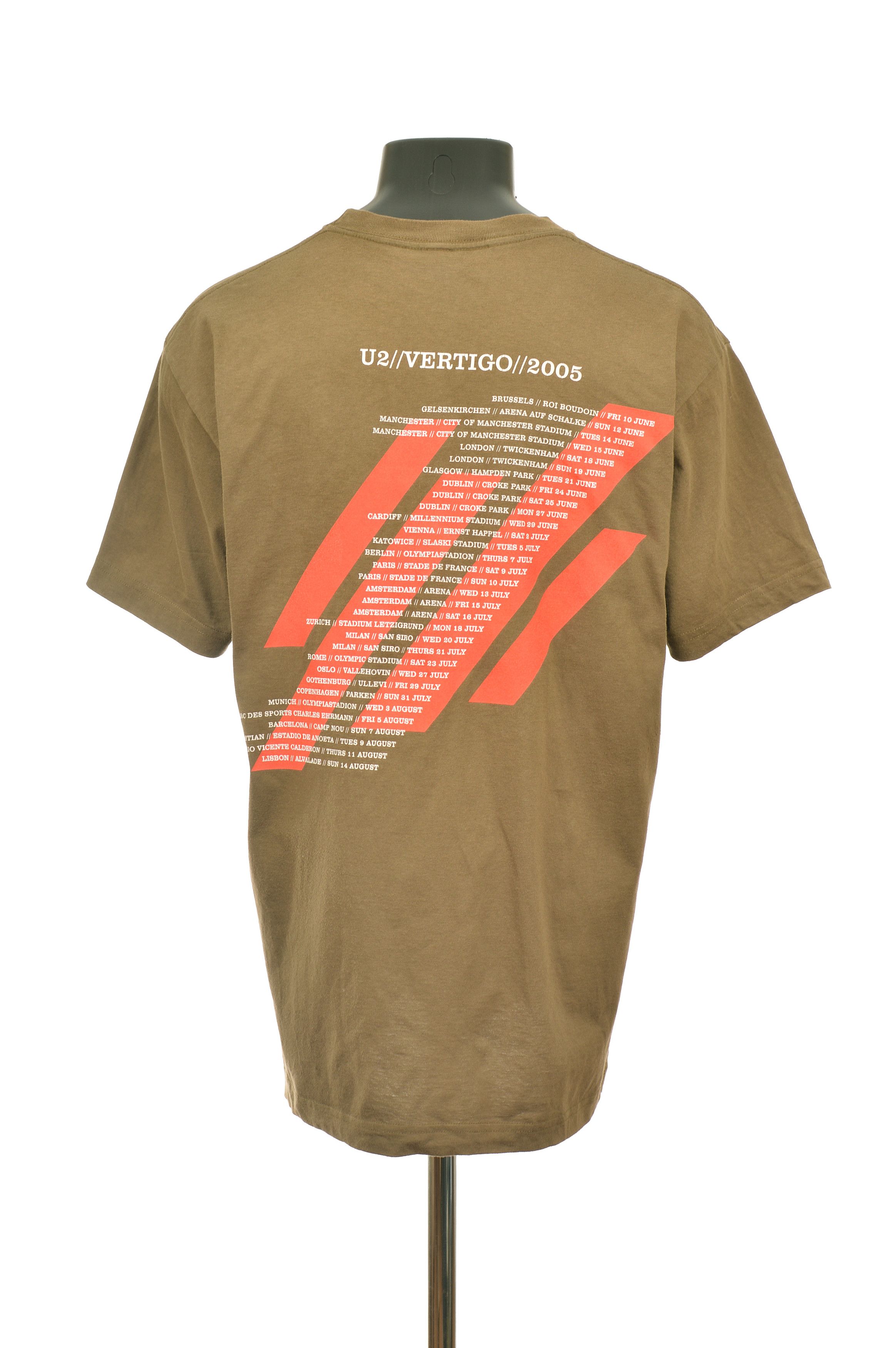 Vintage U2 Vertigo 2005 Tour Vintage Rock T-Shirt Size US L / EU 52-54 / 3 - 4 Thumbnail