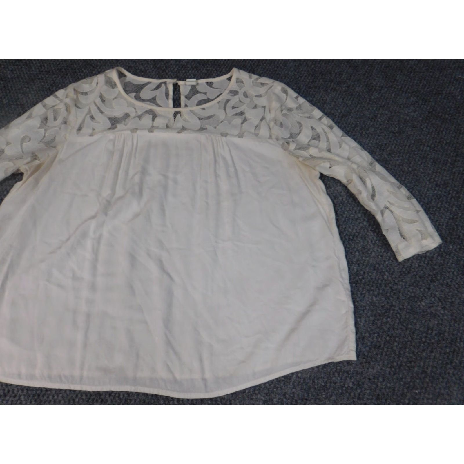 Old Navy Old Navy Womens Blouse L White Dolman Sleeve Pullover Round Neck Casual Regular Size L / US 10 / IT 46 - 2 Thumbnail
