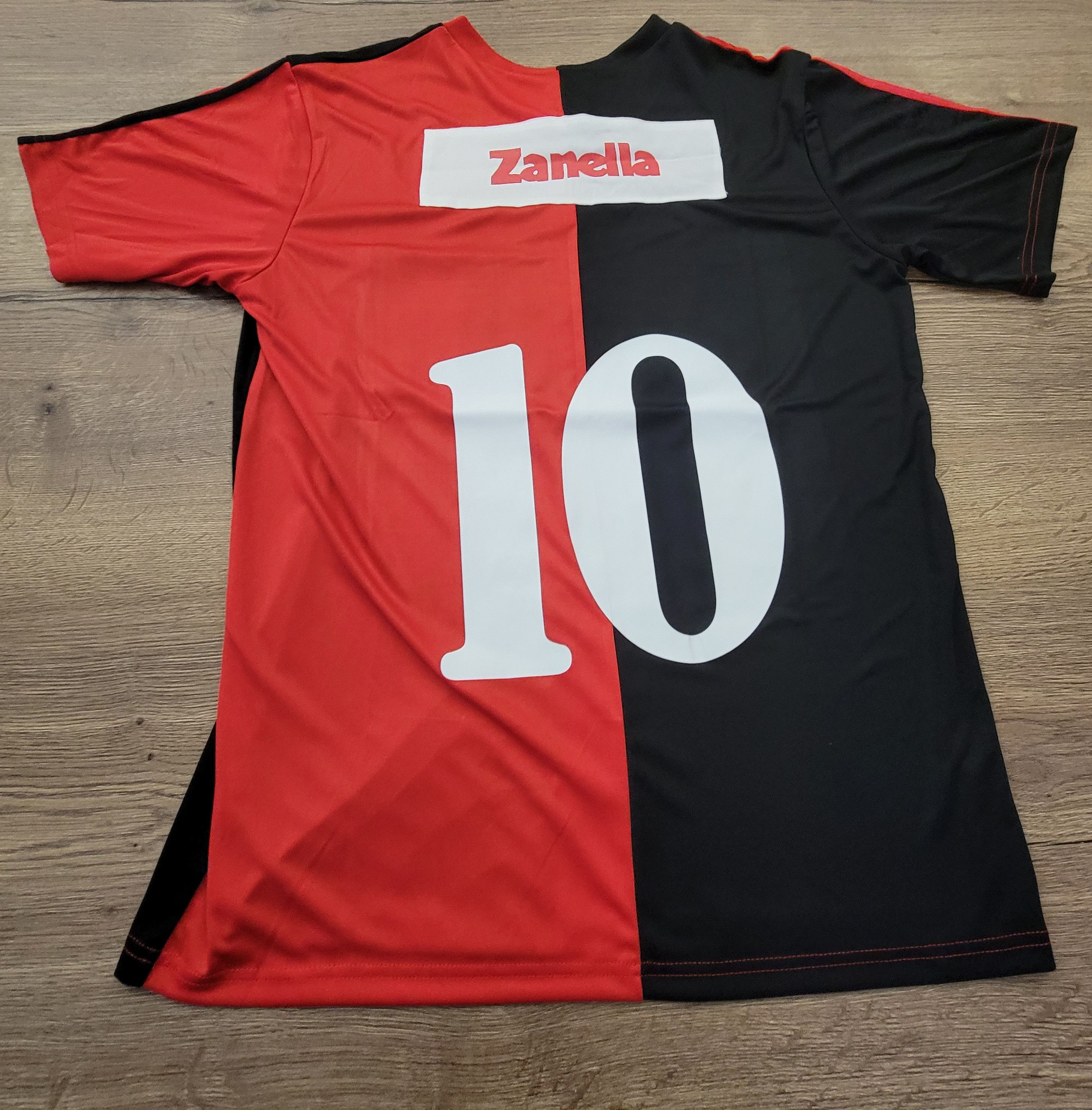 Other Maradona 10 Newell’s Old Boys 93 Vintage Soccer Jersey Size US L / EU 52-54 / 3 - 1 Thumbnail