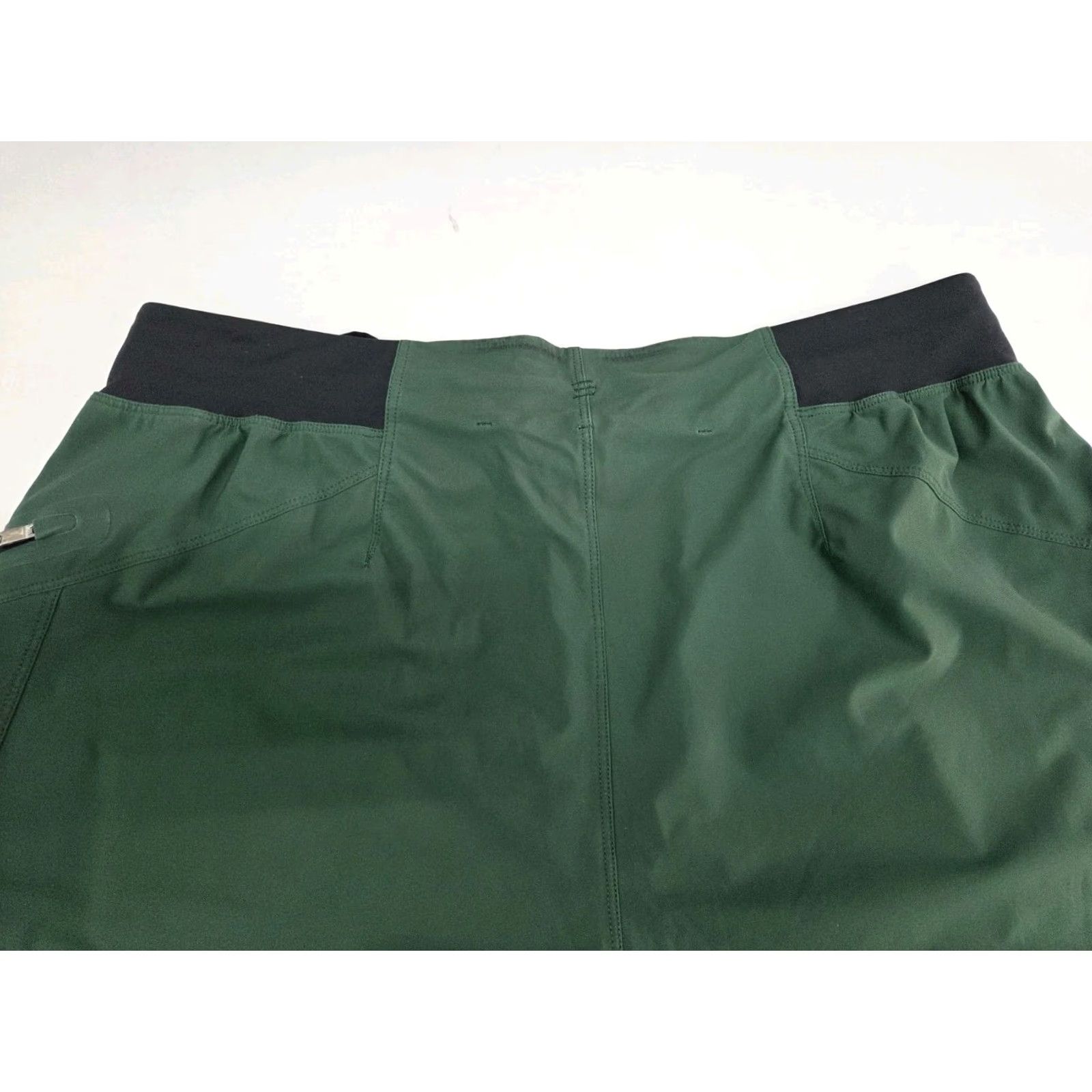 Lululemon Lululemon Men’s Active Green/ Black Shorts Drawstring Side Zip 32 L 10in Inseam Athletic Moisture Wicking Quick Dry Breathable Easy Care Comfort Size US 33 - 5 Thumbnail