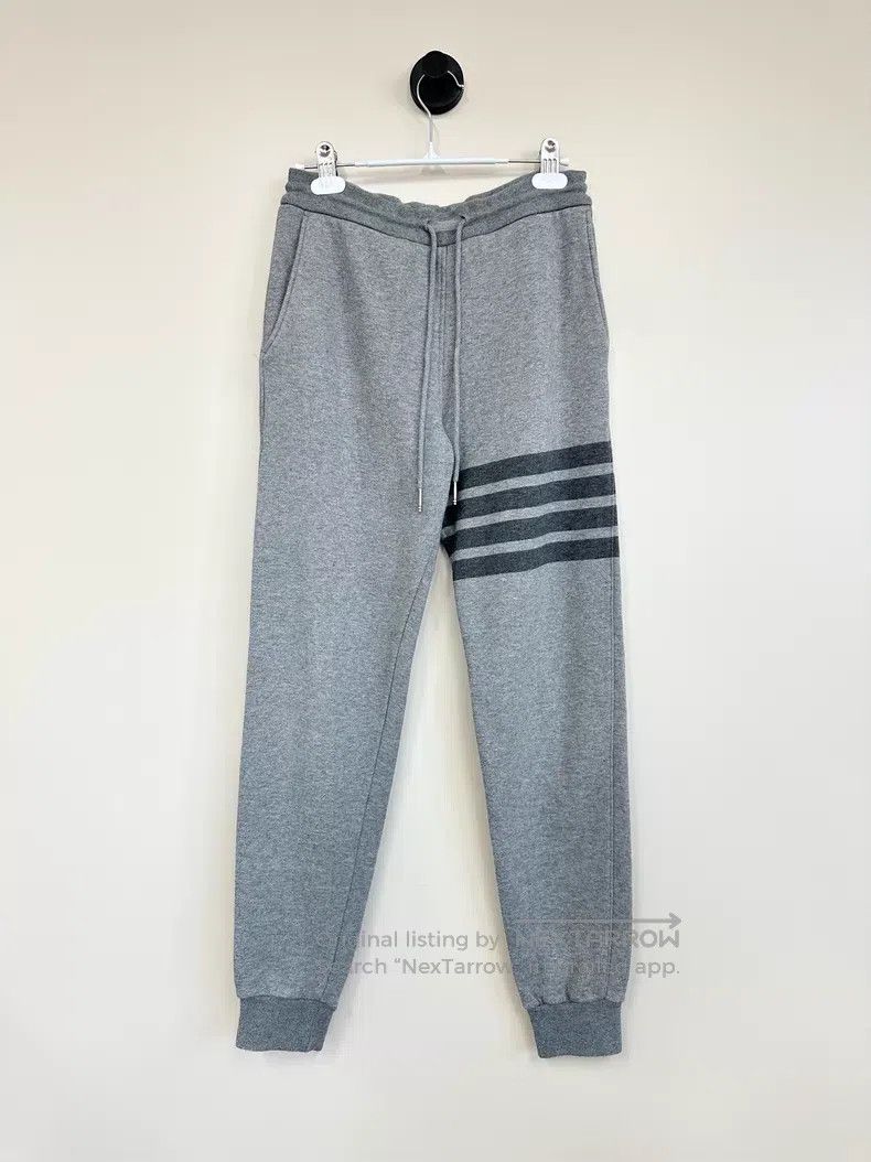 Thom Browne Thom Browne size 0 Gray classic four-striped casual long pa Size US 30 / EU 46 - 1 Thumbnail