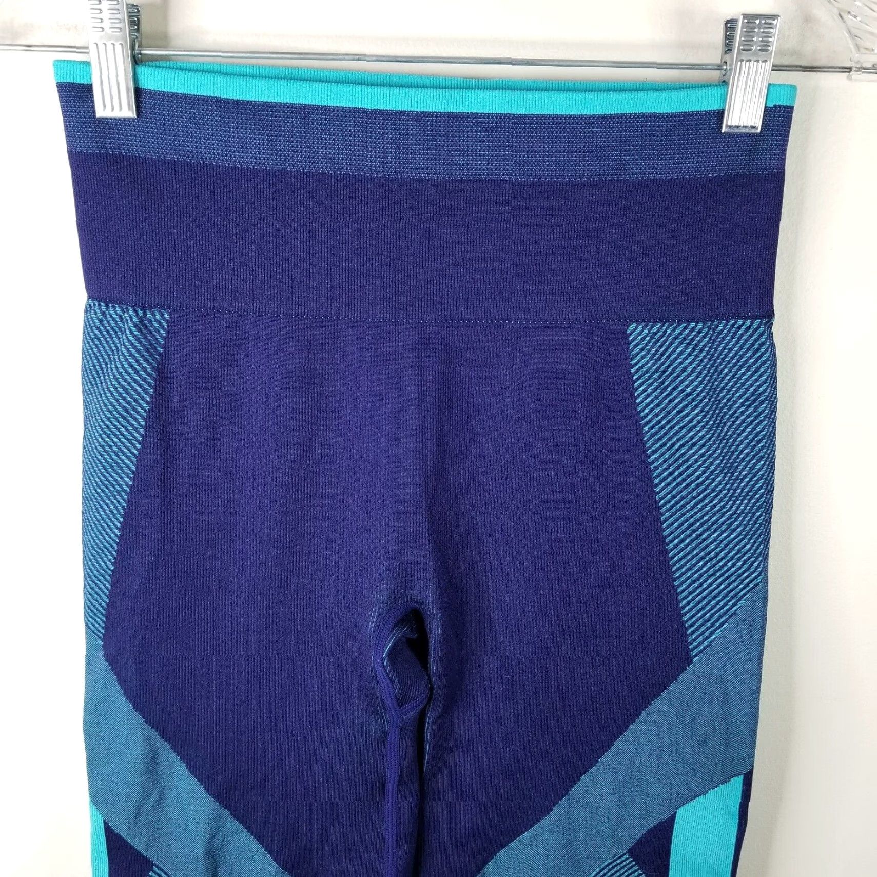 Pinko PINK Compression Yoga Pants Blue Striped Womens Size M Activewear Size 32" / US 10 / IT 46 - 2 Thumbnail