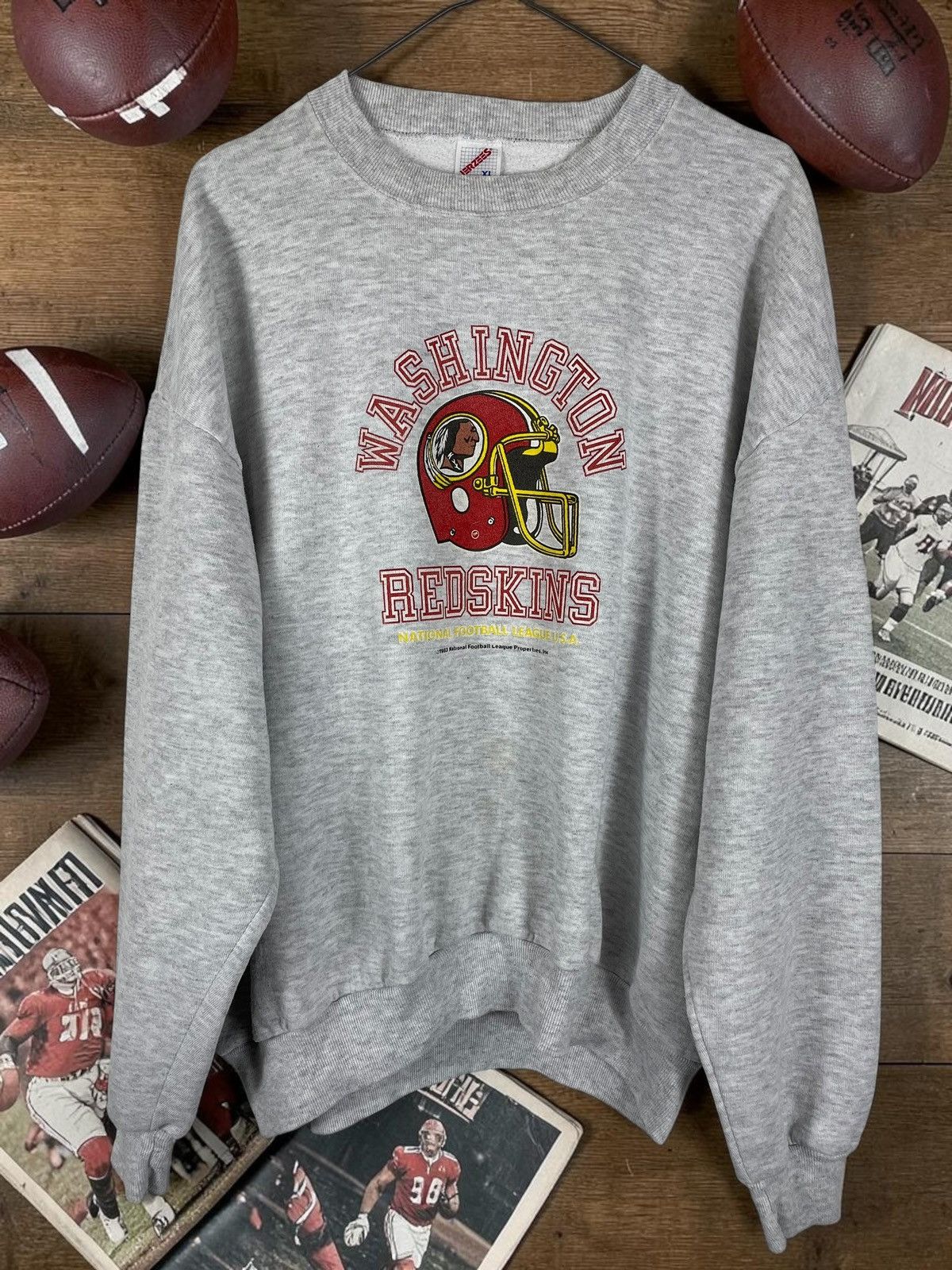 Vintage Vintage 90s Washington Redskins NFL Crewneck Sweatshirt Size US XL / EU 56 / 4 - 1 Thumbnail