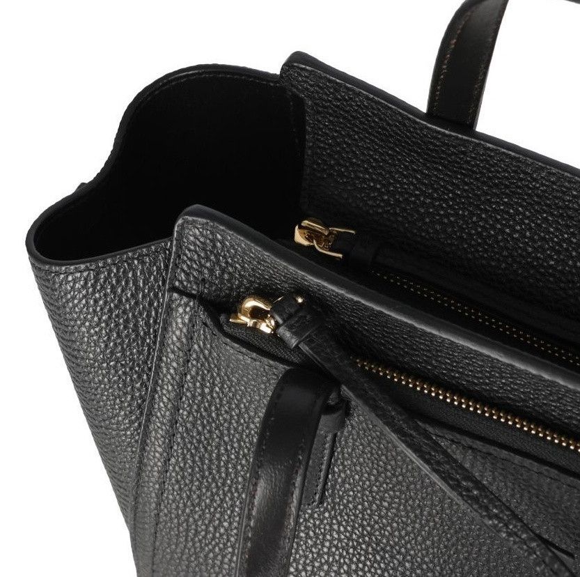 Salvatore Ferragamo o1s1rm0924 Size: OS / Leather Tote Bag in Black Size ONE SIZE - 5 Thumbnail