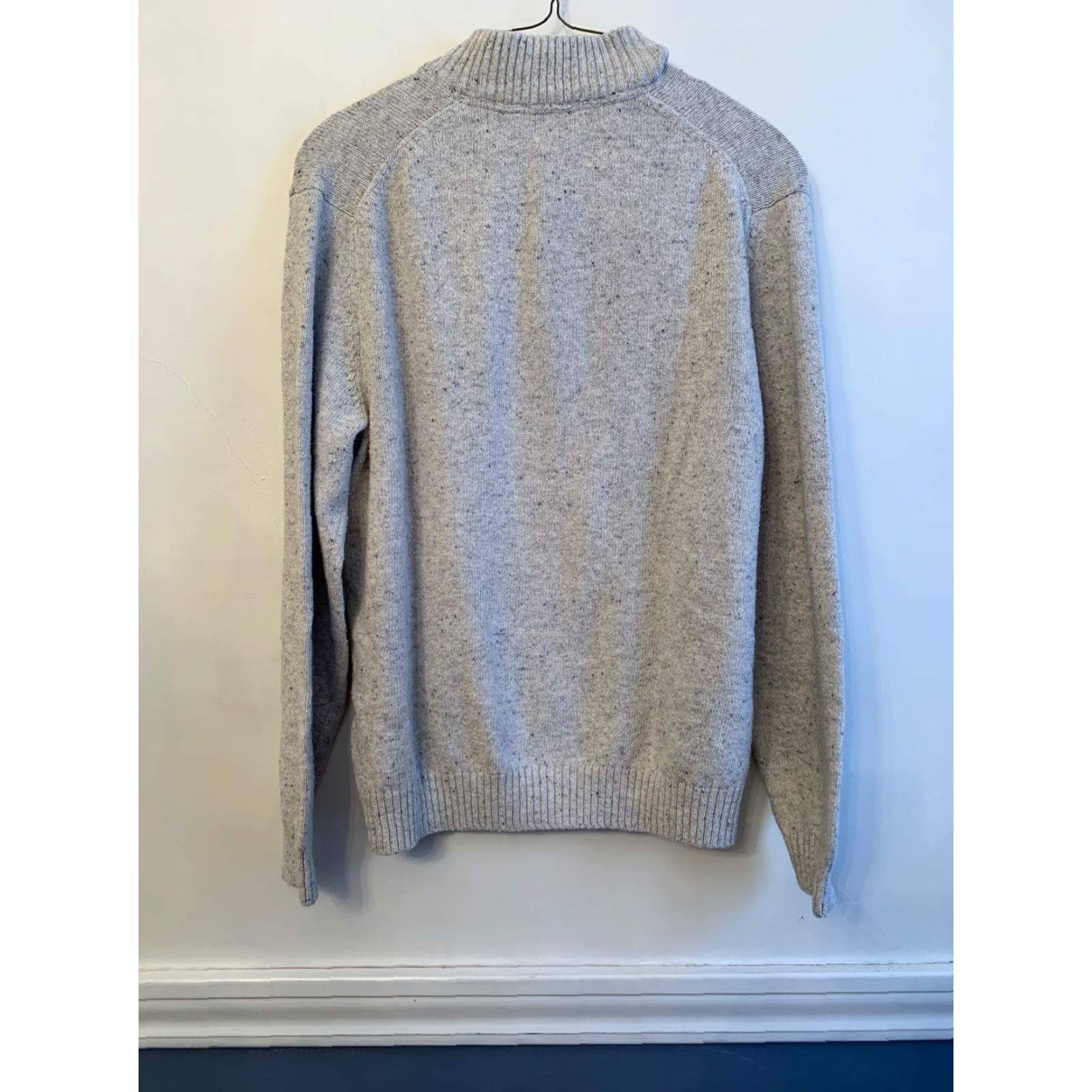 Izod Izod Men's Sweater Henley XXL Light Gray Pullover Flecked Pattern Size US XXL / EU 58 / 5 - 4 Thumbnail