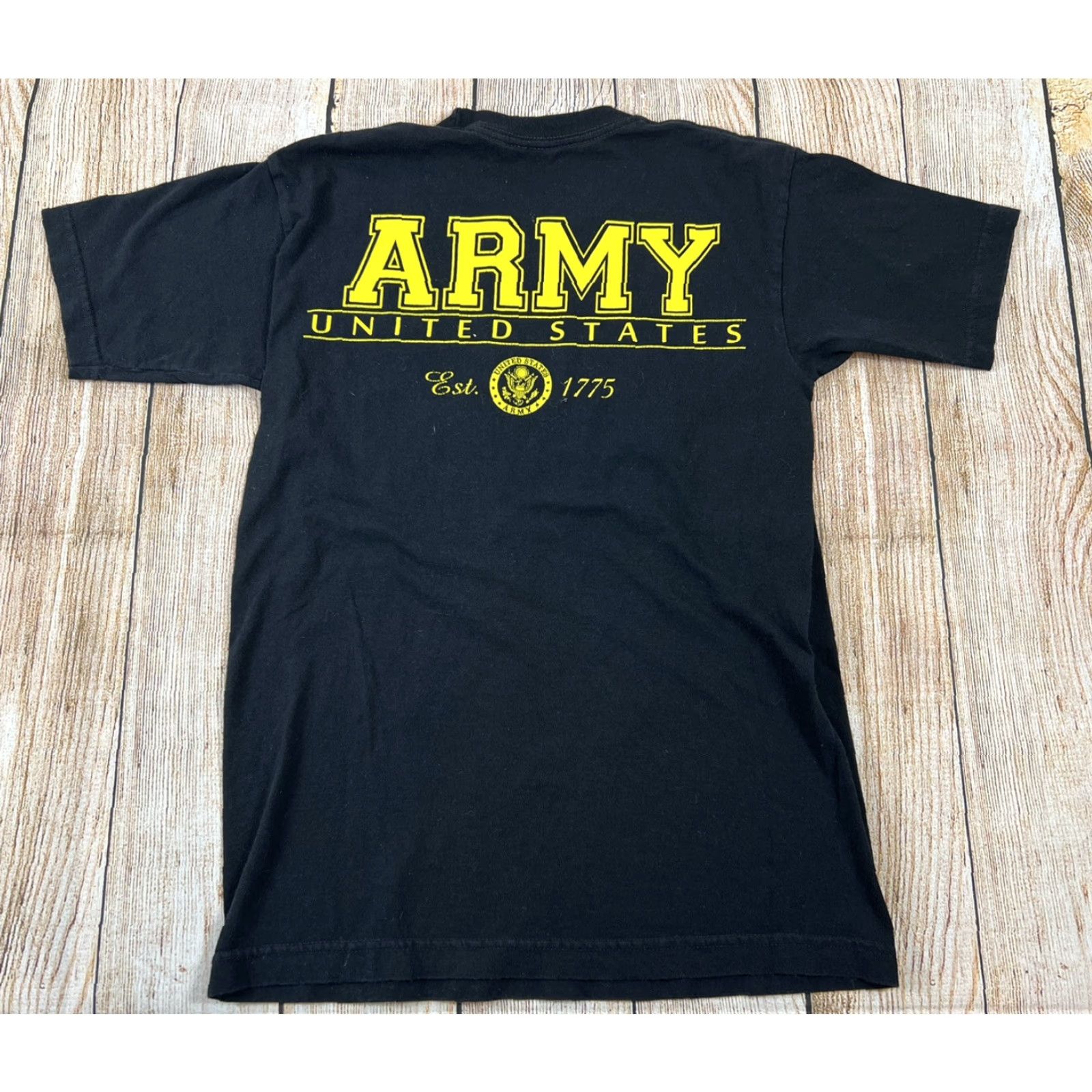Vintage VINTAGE Bayside US ARMY Black T Shirt Small Men Crew Neck Short Sleeve Regular Logo USA Military Size US S / EU 44-46 / 1 - 2 Thumbnail