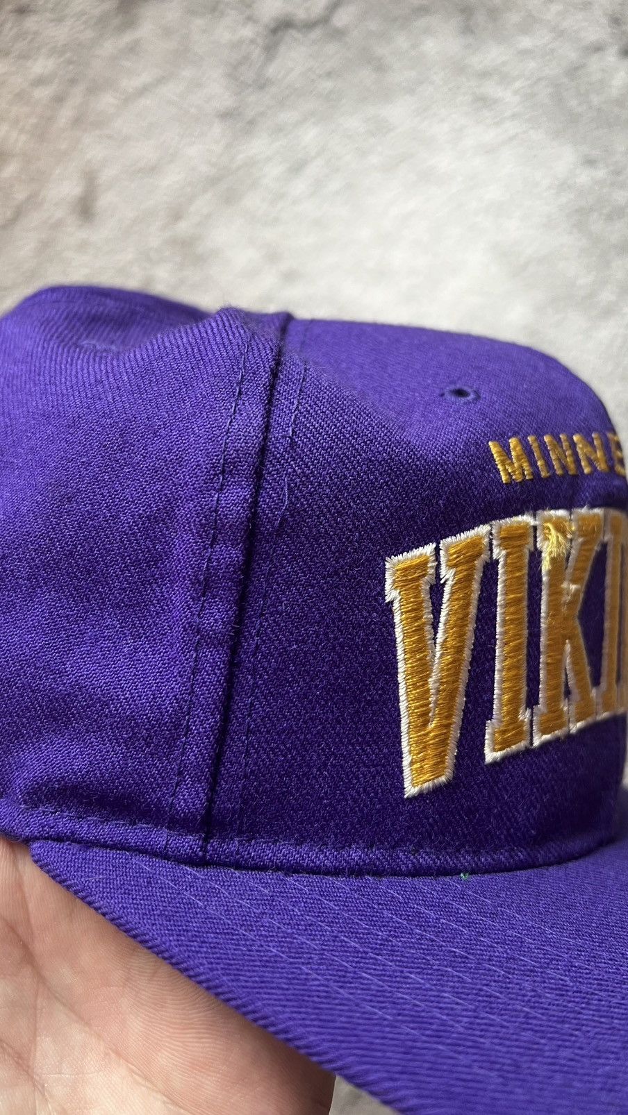 Starter VTG 90’s Minnesota Vikings NFL starter tri power hat Size ONE SIZE - 4 Thumbnail