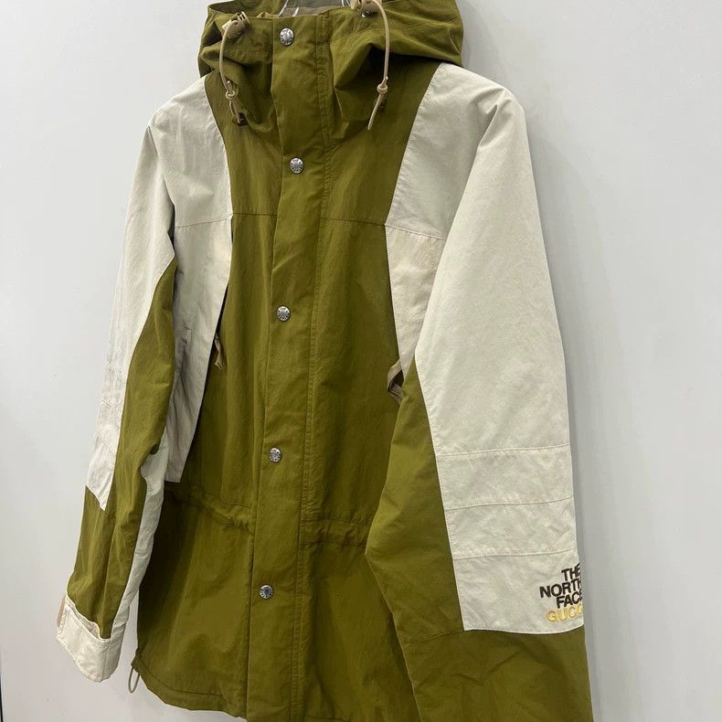 Gucci GucciTHE NORTH FACE co-branded SS22 color block letter Logo Size US S / EU 44-46 / 1 - 1 Thumbnail