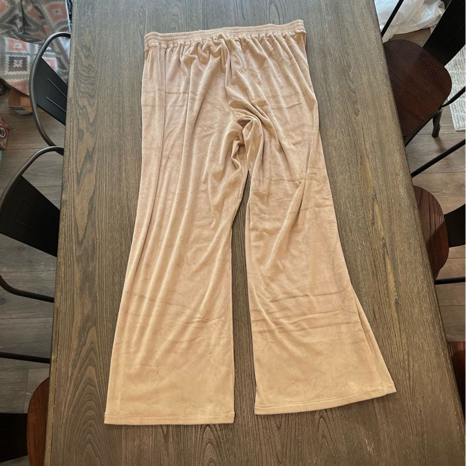 SKIMS NWT Skims Velour Track Pants Wide Leg Honey Size 3X Size 42" / US 20 - 1 Thumbnail