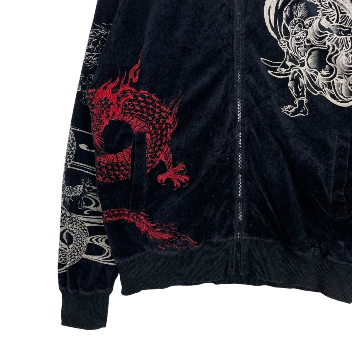 Japanese Brand 💥KARAKURI TAMASHI JAPAN SUKAJAN OVERPRINTED Size US L / EU 52-54 / 3 - 3 Thumbnail