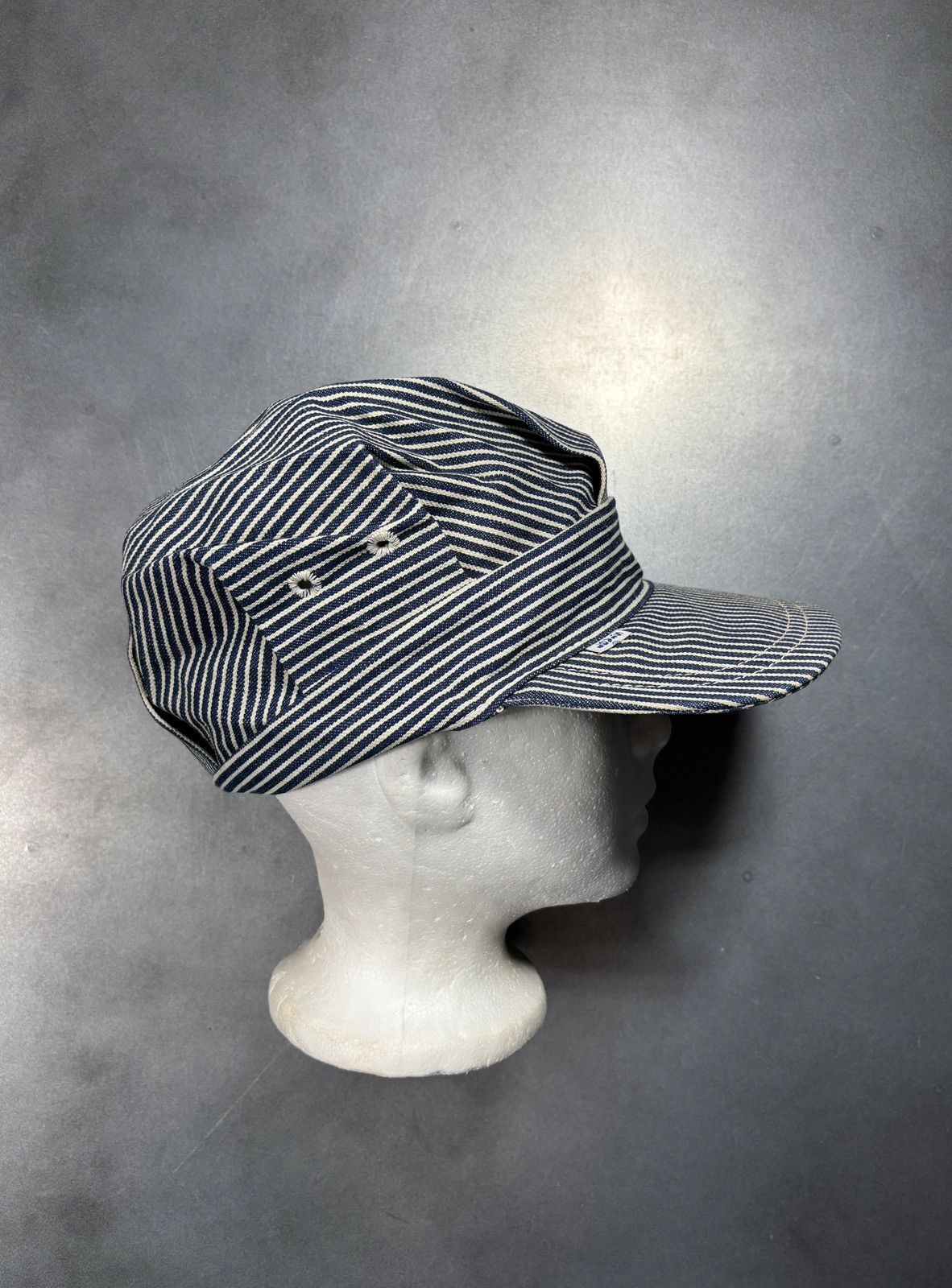 Levi's Vintage Levi's Railway Cap Hickory Stripe White Tab 60s 70s Size ONE SIZE - 2 Thumbnail