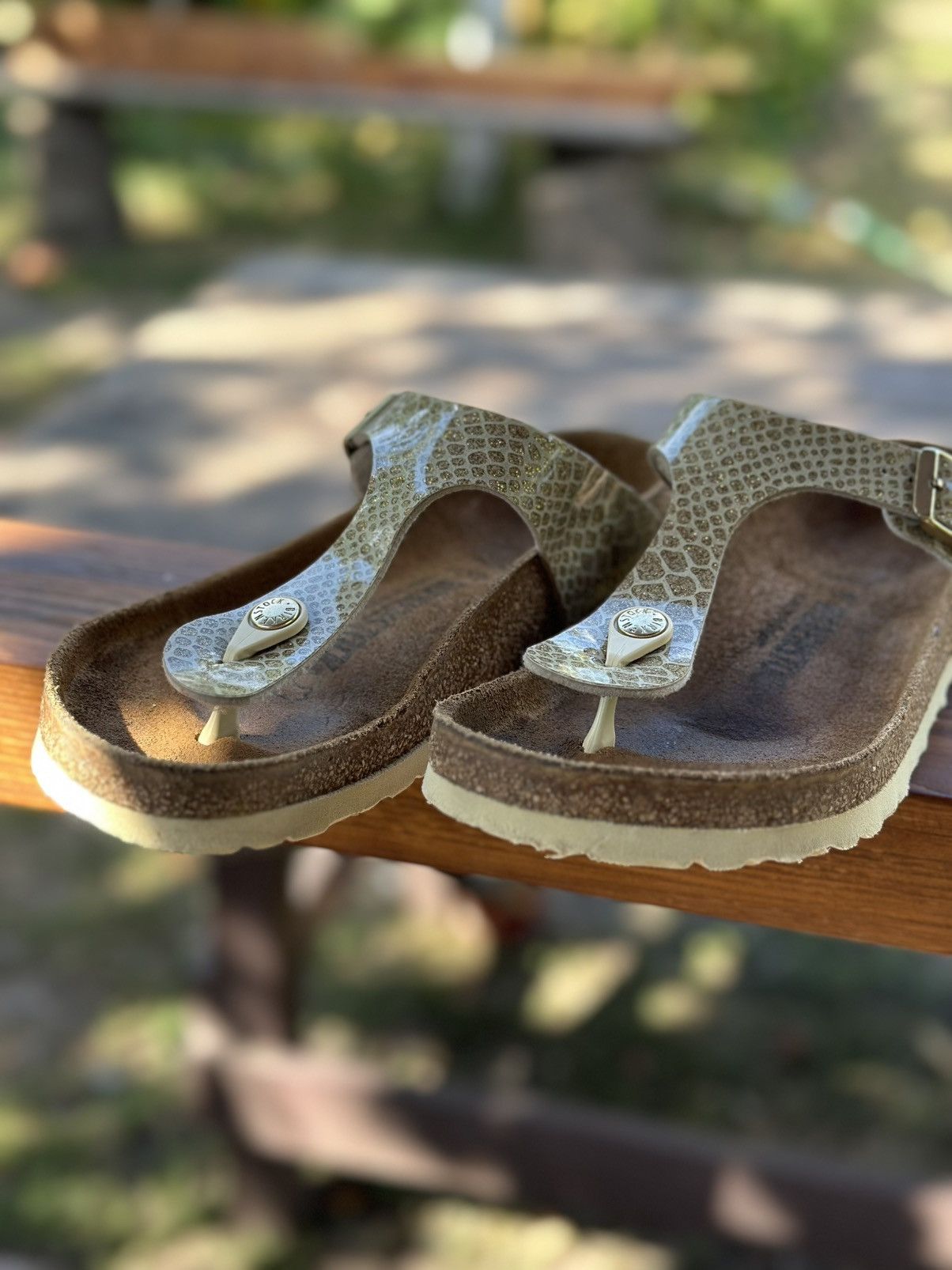 Birkenstock Birkenstock Women's GIzeh Golden Thong Sandal Size 37 Size US 6.5 / IT 36.5 - 5 Thumbnail