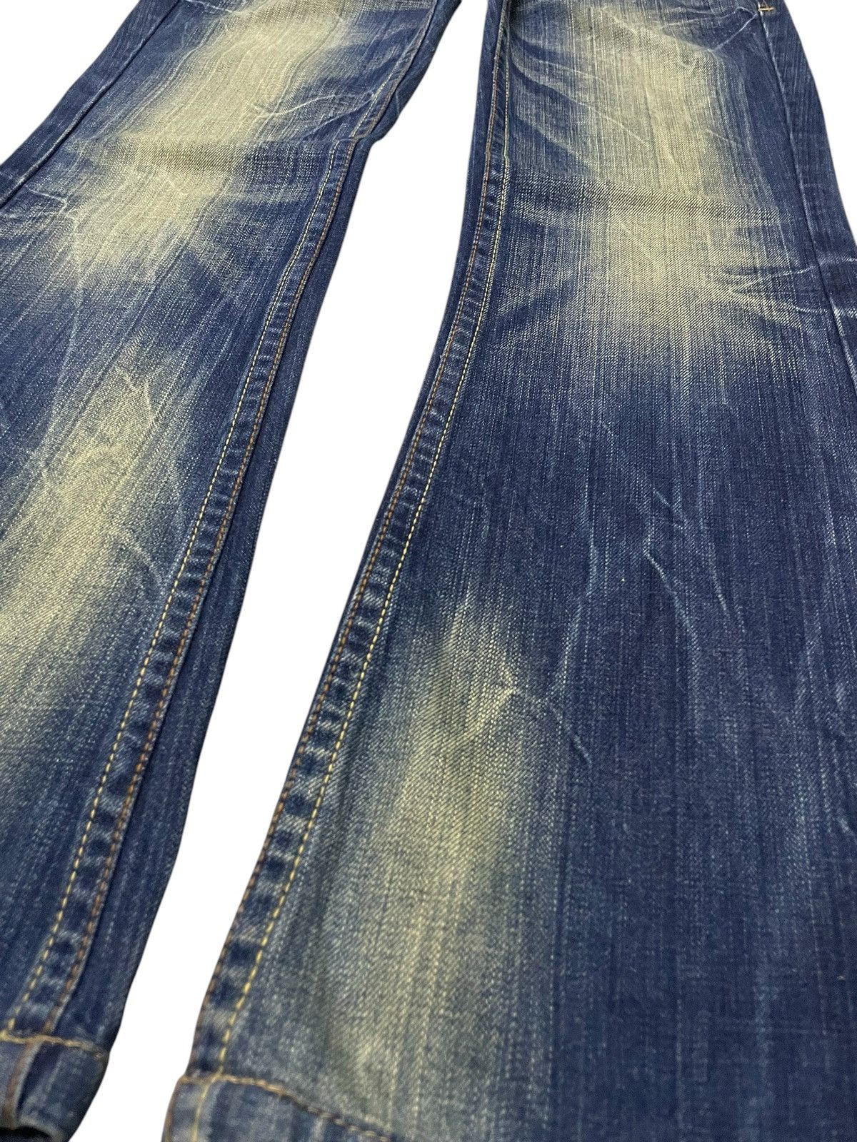 Japanese Brand × LOWBOX × semanticdesign Red Pepper Japan Leather Feather Wings Mud Wash Flare Jeans Size US 30 / EU 46 - 12 Thumbnail