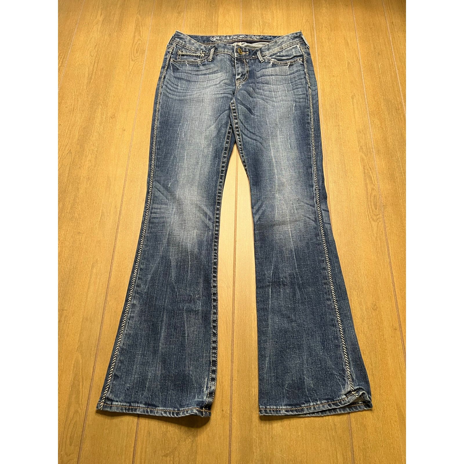 Express Express Jeans Women’s Sz 8r boot Low rise Y2K 30x31 Size 30" / US 8 / IT 44 - 1 Thumbnail