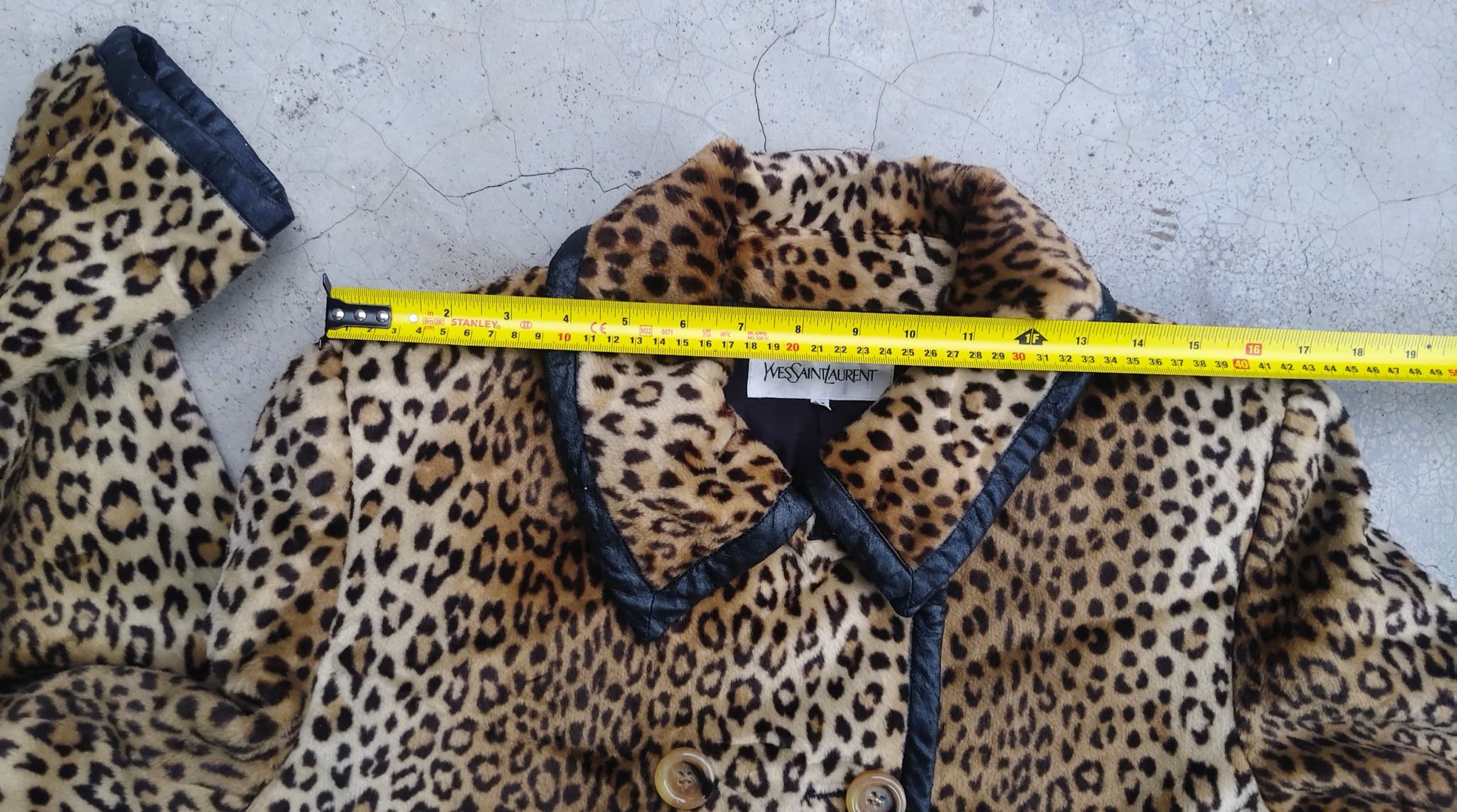 Yves Saint Laurent YVES SAINT LAURENT LEOPARD PRINTED FUR COAT Size M / US 6-8 / IT 42-44 - 17 Thumbnail