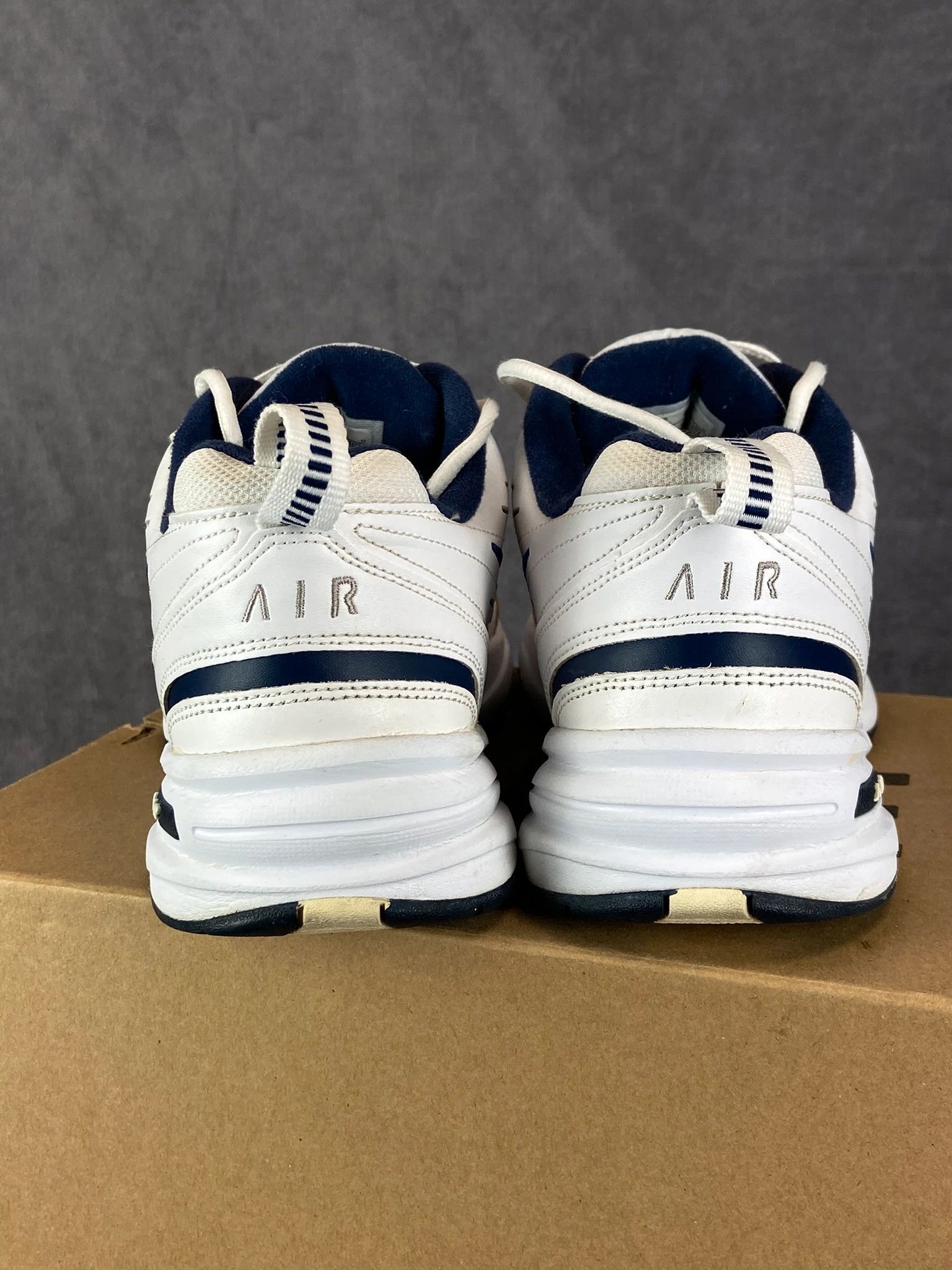 Nike Nike White Sport Sneakers Size EU 44.5 Size US 11.5 / EU 44-45 - 4 Thumbnail