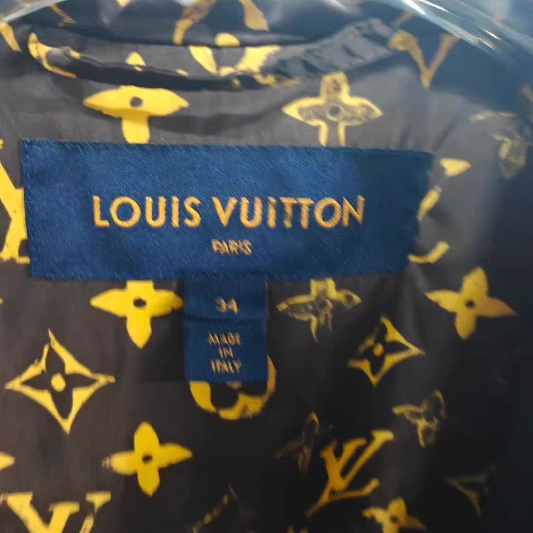 Louis Vuitton LV Monogram Damier hooded puffer jacket 34 Size US XXS / EU 40 - 3 Thumbnail