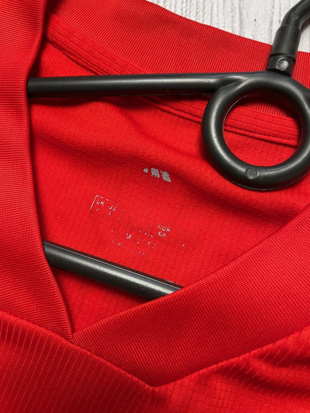 Adidas × Vintage Vintage adidas Wales 11 Bale soccer jersey size S Size US S / EU 44-46 / 1 - 4 Thumbnail