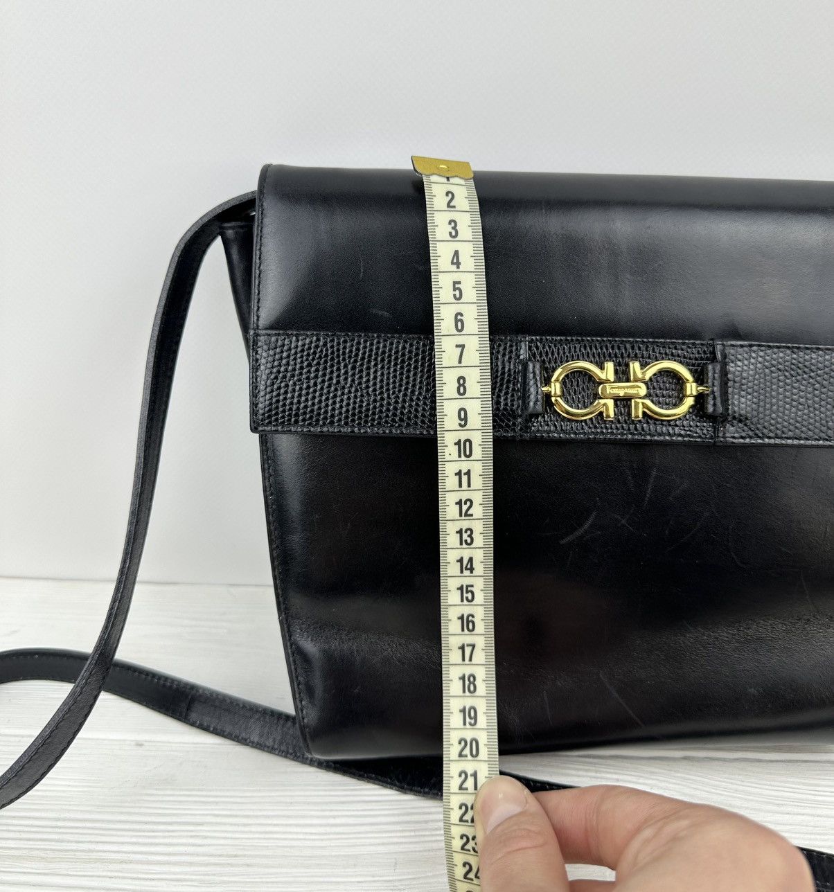 Salvatore Ferragamo × Vintage Salvatore Ferragamo GANCINI Logo Leather Shoulder Bag Women Size ONE SIZE - 20 Thumbnail