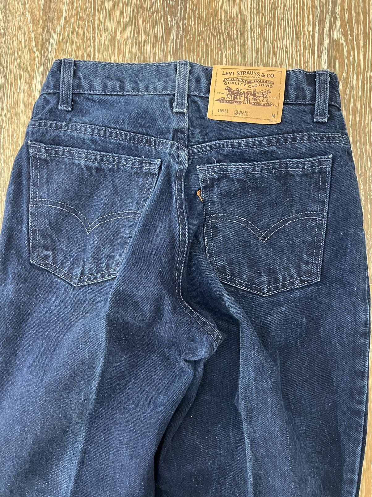 Levi's Vintage levis 15951 relaxed fit tapered leg orange tab jeans Size 27" / US 4 / IT 40 - 10 Thumbnail