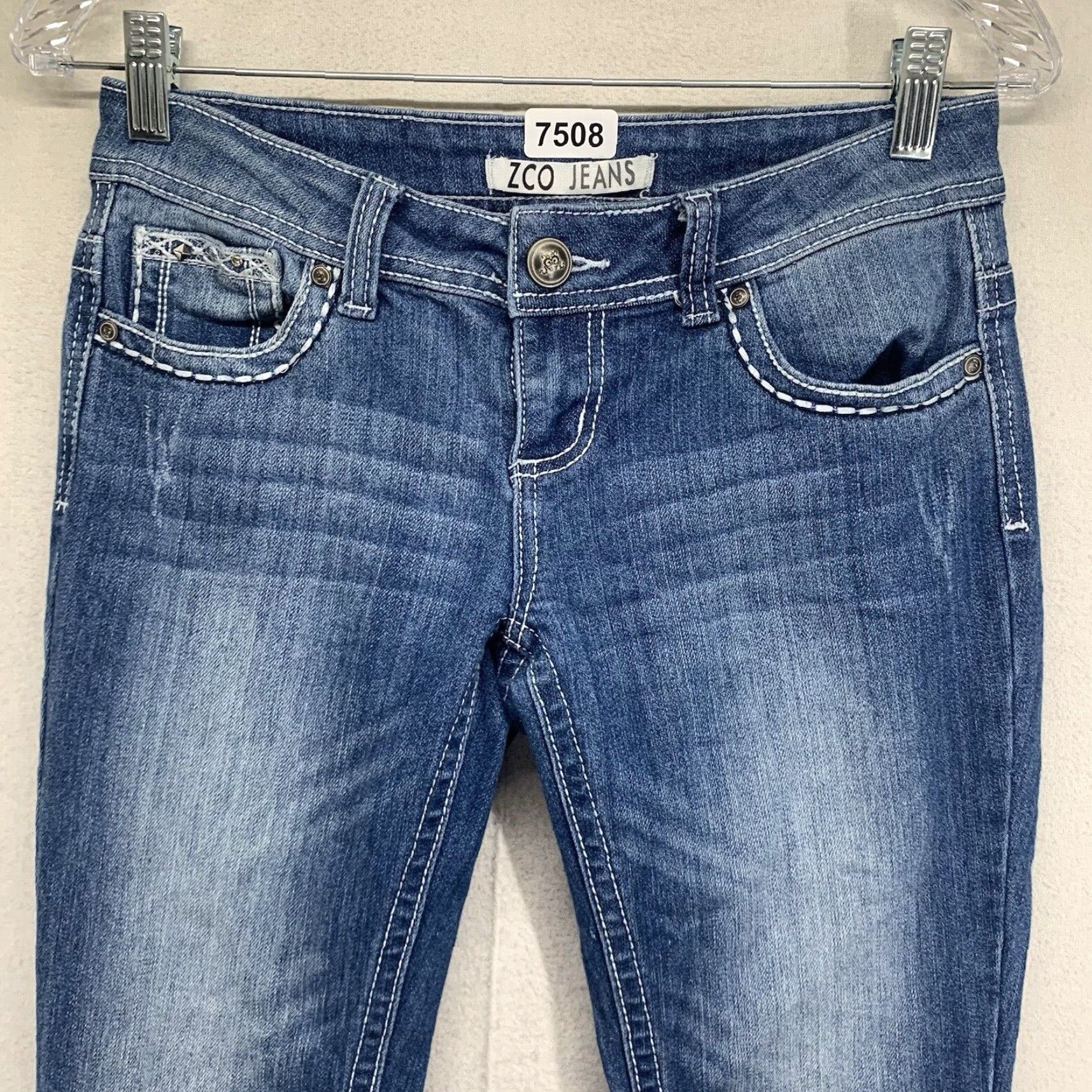 Vintage VINTAGE Zco Women's Skinny Jeans Size 5 Blue 5-Pocket Embroidered Back Pockets Stretch Denim Size 27" / US 4 / IT 40 - 4 Thumbnail
