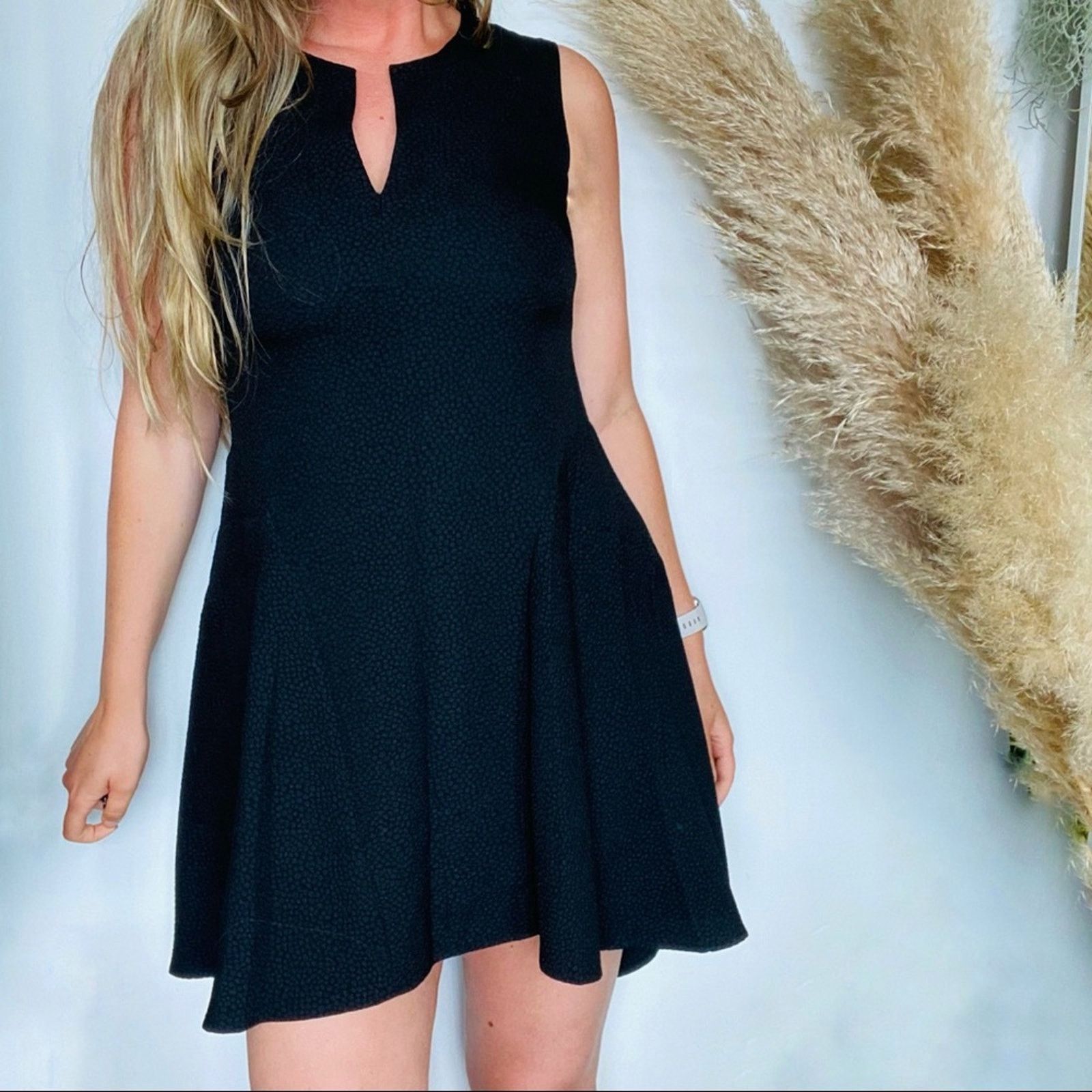 BCBG MAX AZRIA Black LBD Textured Tank Sleeveless Mini Dress