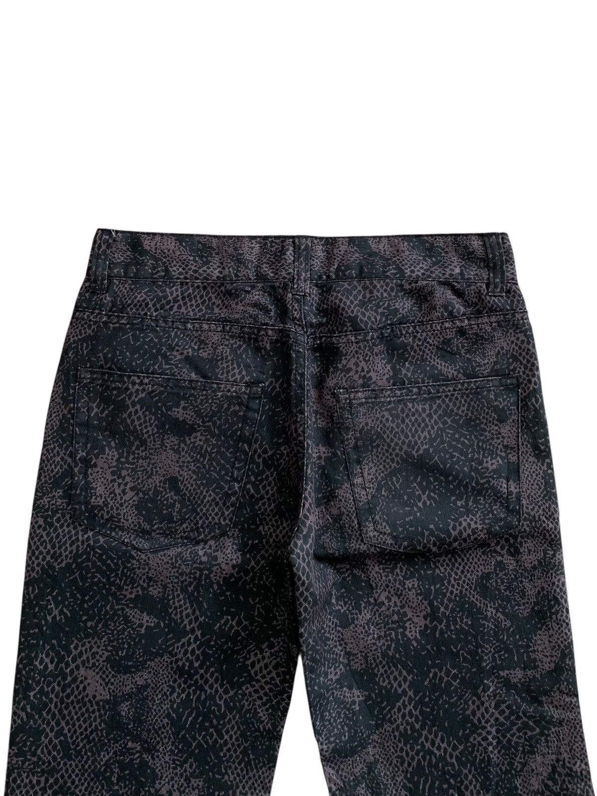 Japanese Brand Last📦 Lowbox Japan Snake Skin Bootcut Denim Size US 28 / EU 44 - 7 Thumbnail