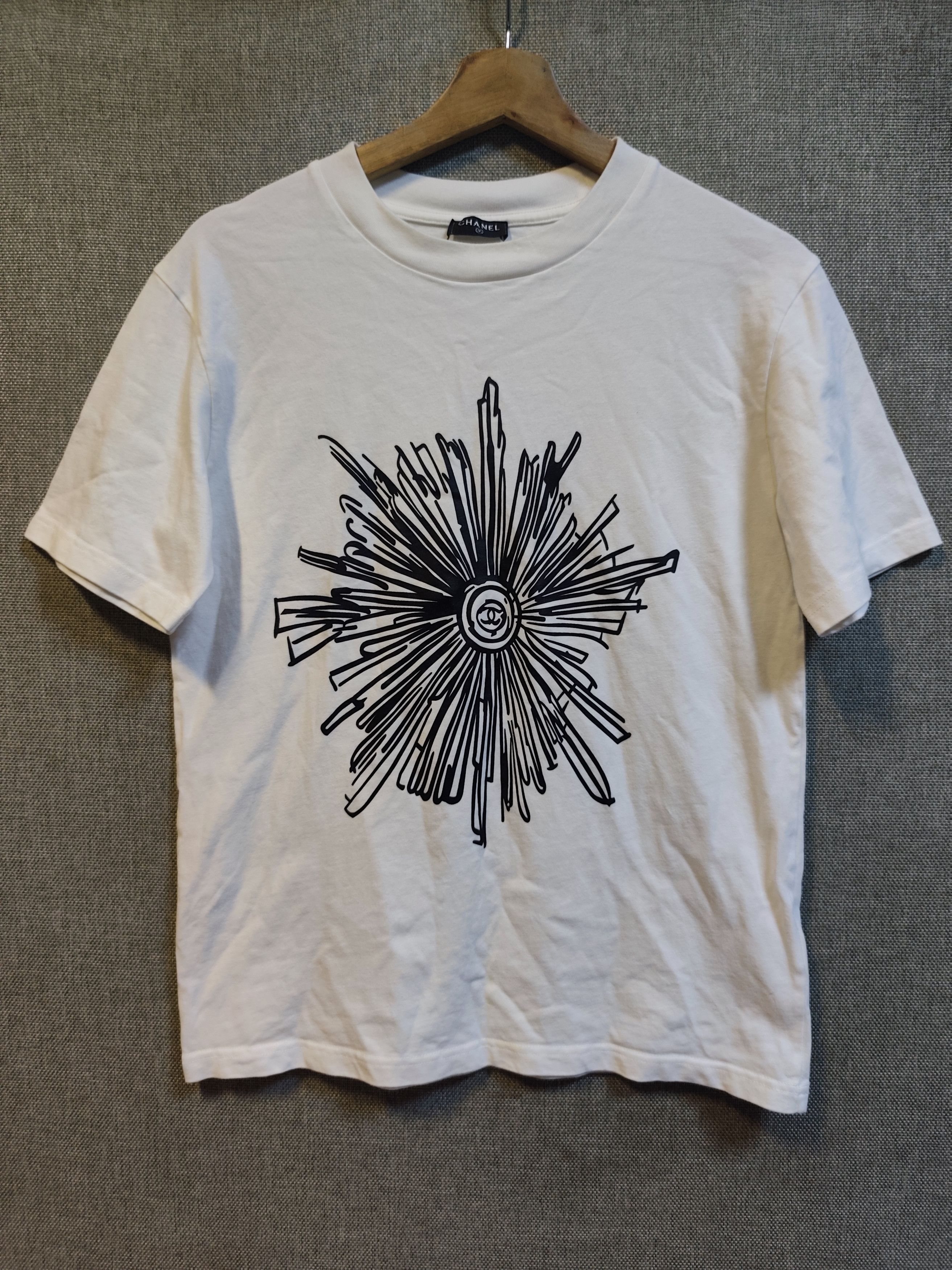 Chanel CoCo Game Centre Unisex T-shirt | Grailed