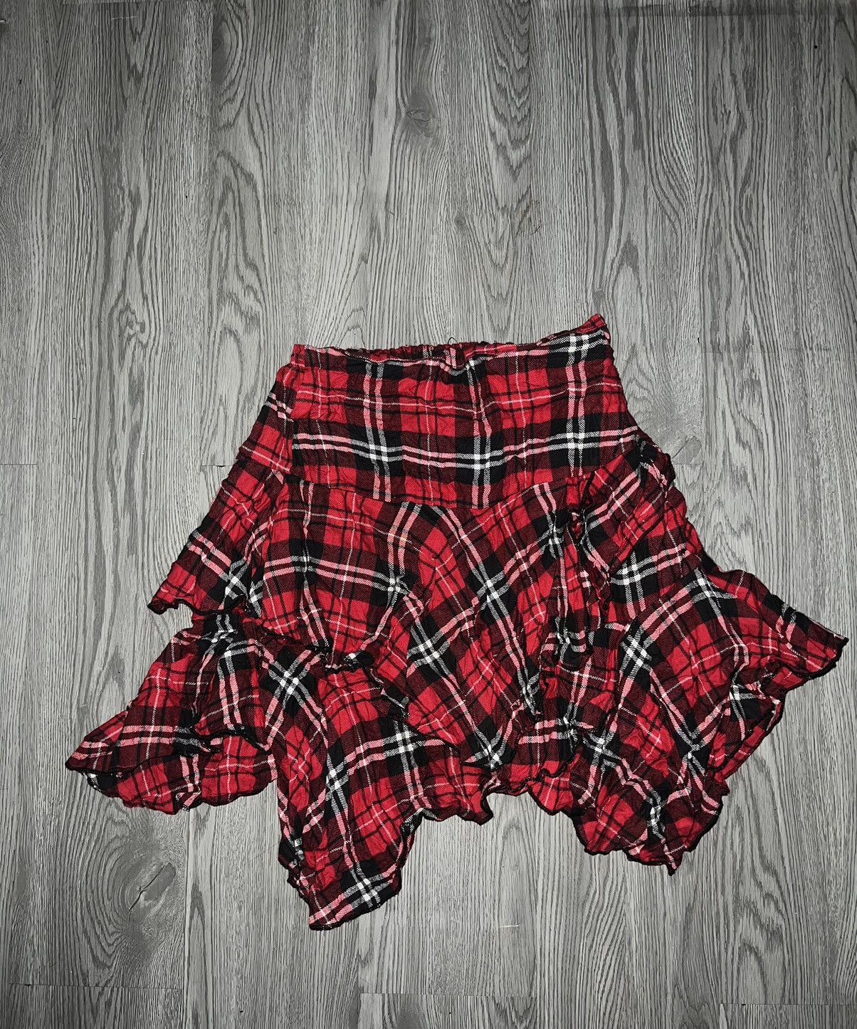 Japanese Brand R&B red tartan punk asymmetrical skirts ♥️🩸 Size 27" / US 4 / IT 40 - 8 Thumbnail
