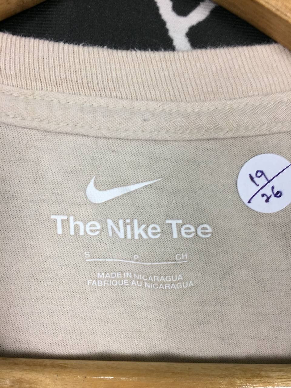 Nike × Vintage The Nike Tee Nike Swoosh Center Logo Sportswear Tee Size US S / EU 44-46 / 1 - 7 Thumbnail