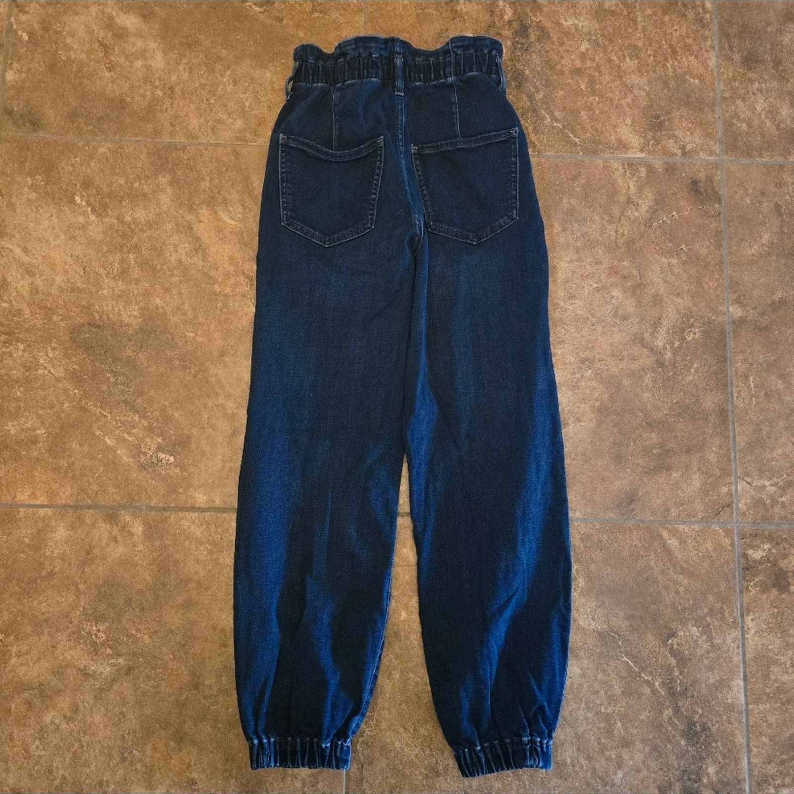 Express Dark Denim EXPRESS High Jogger Jean Size 25" / US 0 / IT 36 - 2 Thumbnail
