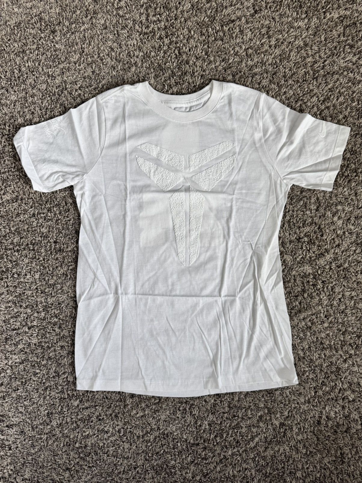 Nike Nike Kobe Mamba Halo Kid’s T-Shirt Size US XL / EU 56 / 4 - 1 Thumbnail