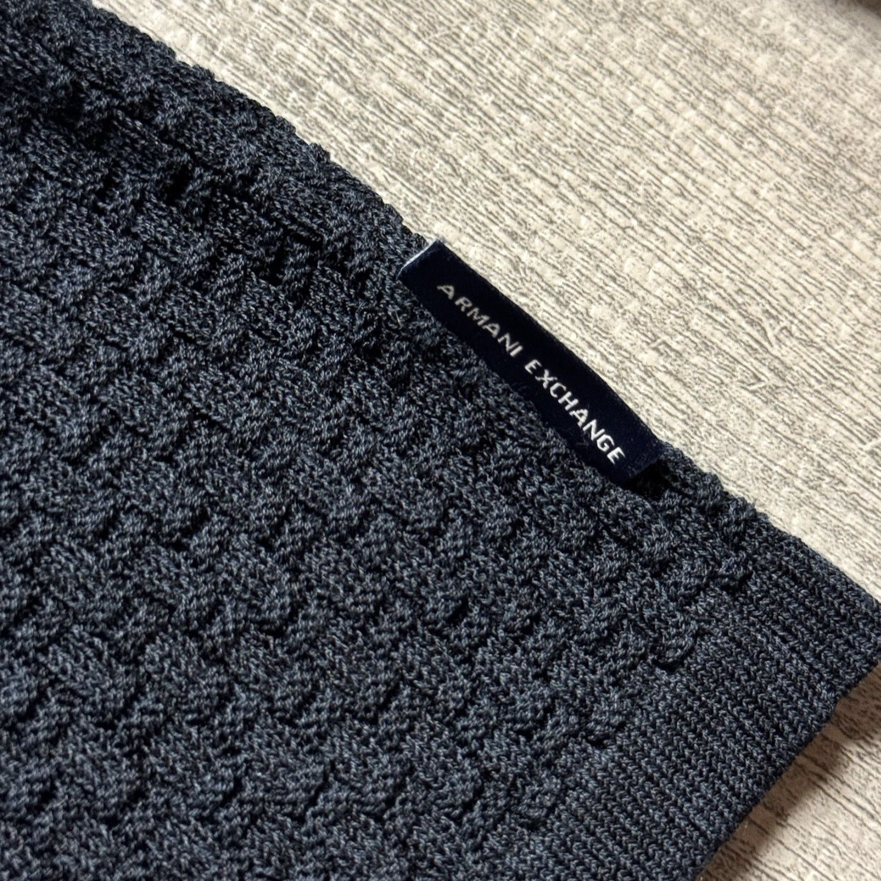 Armani Exchange ARMANI EXCHANGE Lightweight V-Neck Pullover Sweater Men XS Blue Cotton Blend Viscose Stretch Modern Size US XS / EU 42 / 0 - 5 Thumbnail