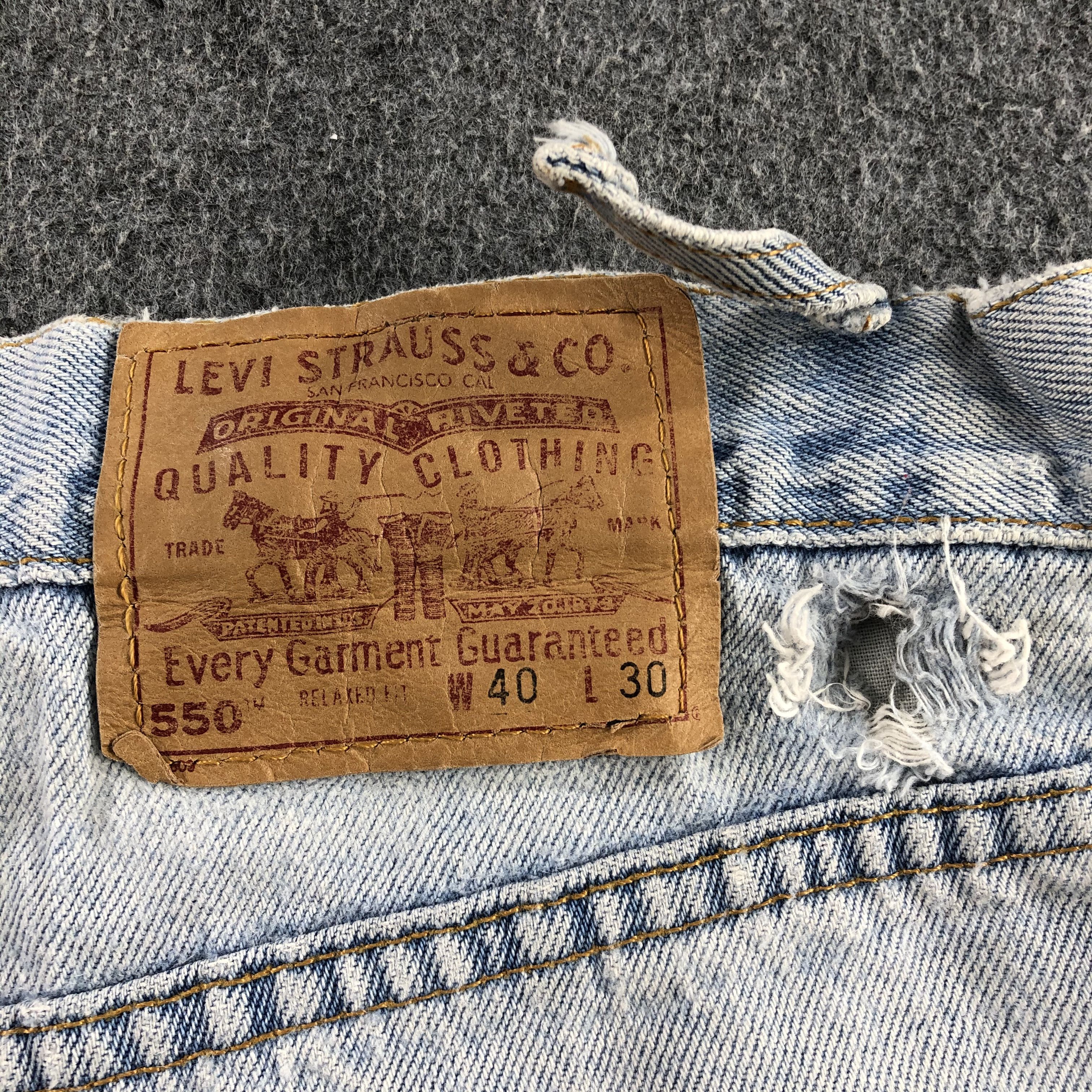 Levi's Vintage 90s Light Wash Levis 550 Jeans-J2331 Size US 38 / EU 54 - 5 Thumbnail
