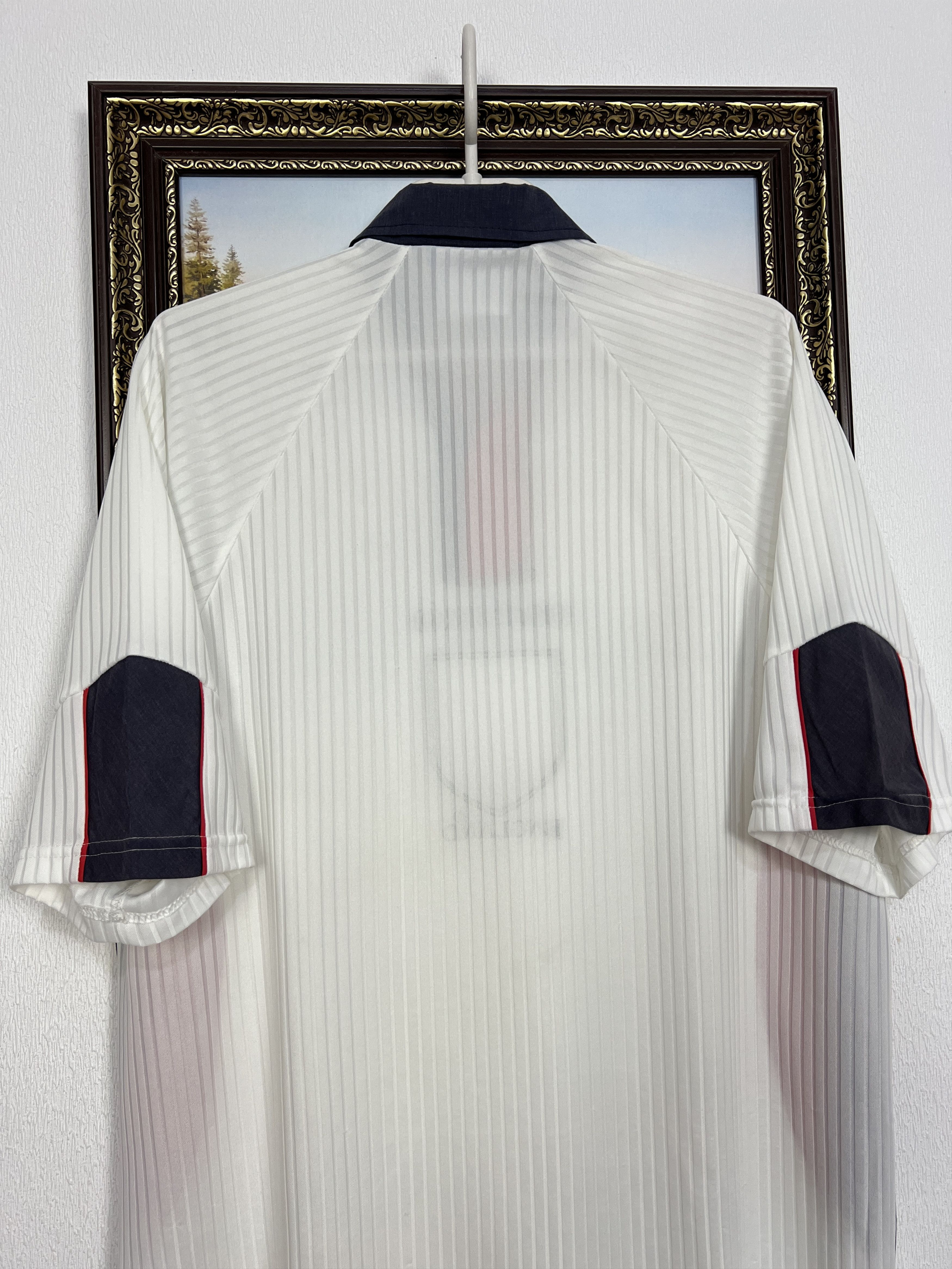 Umbro England Home football shirt 1997 Soccer Umbro Jersey Trikot Size US XL / EU 56 / 4 - 10 Thumbnail