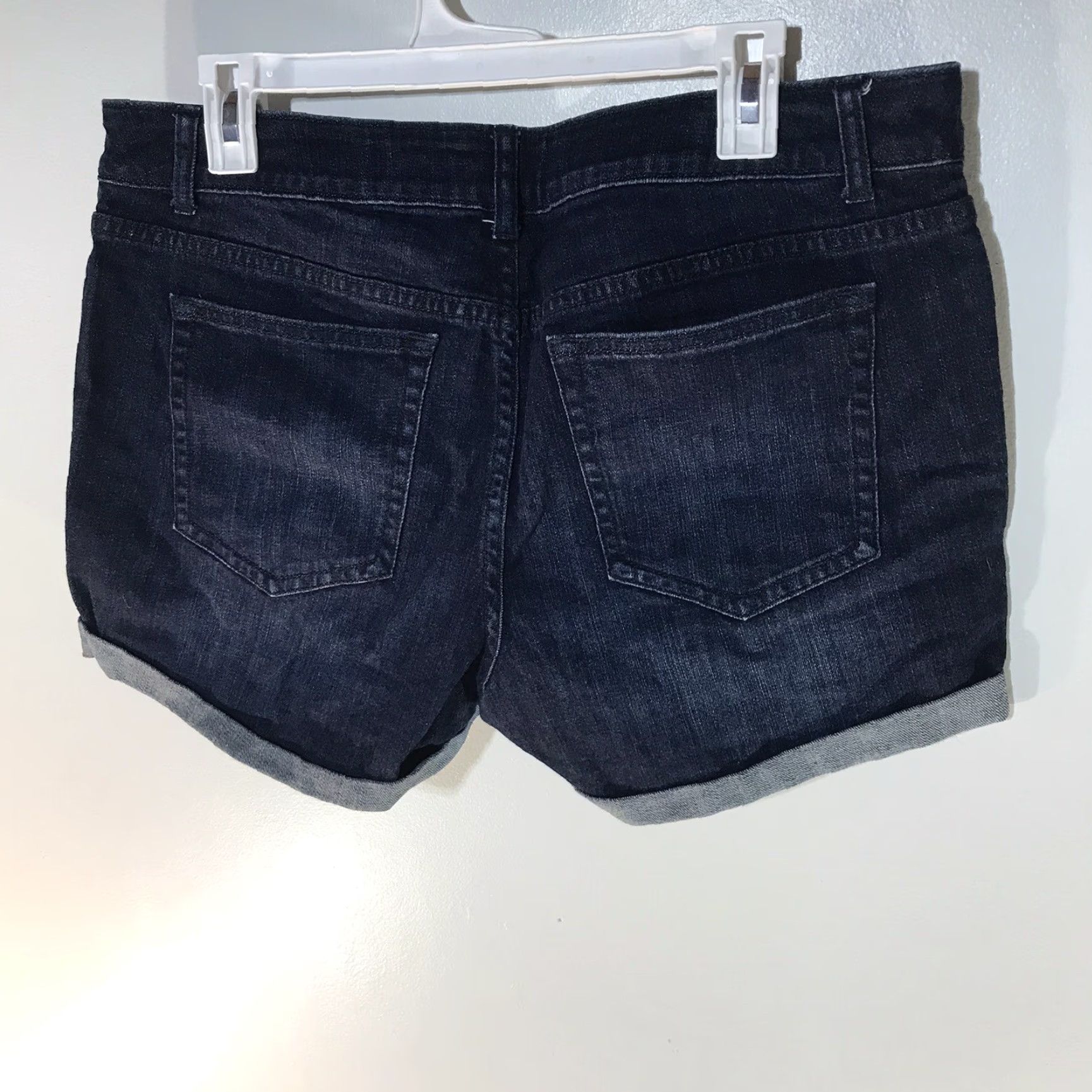 Vintage ELLE Dark Wash Cuffed Stretchy Jean Shorts Womens Size 12 Regular 5-Pocket Casual Blue Size 34" / US 12 / IT 48 - 3 Thumbnail